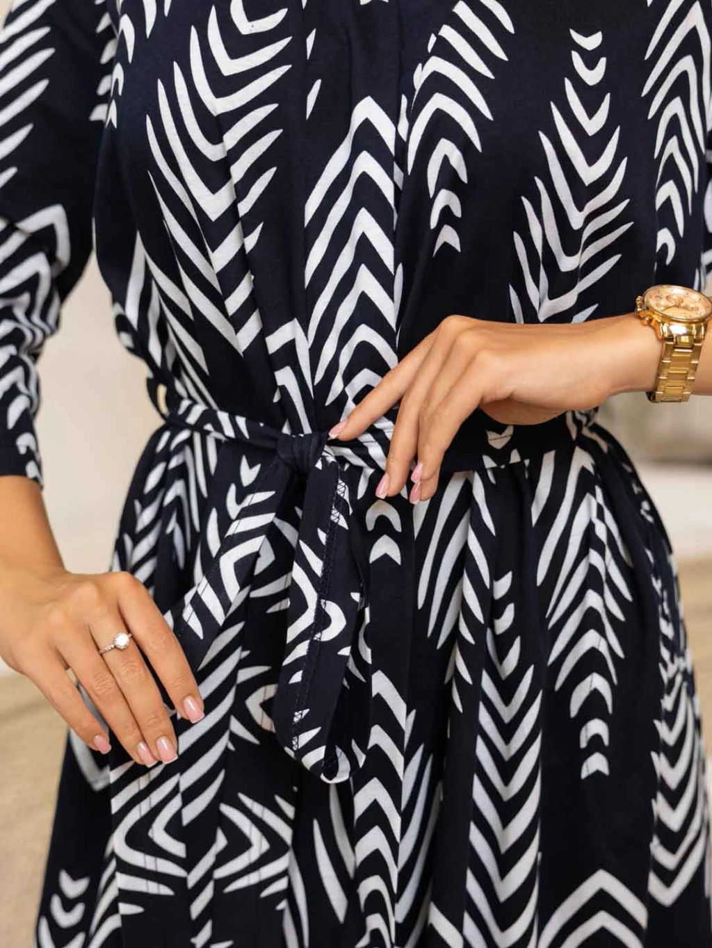 Халат женский, цвет синий белый