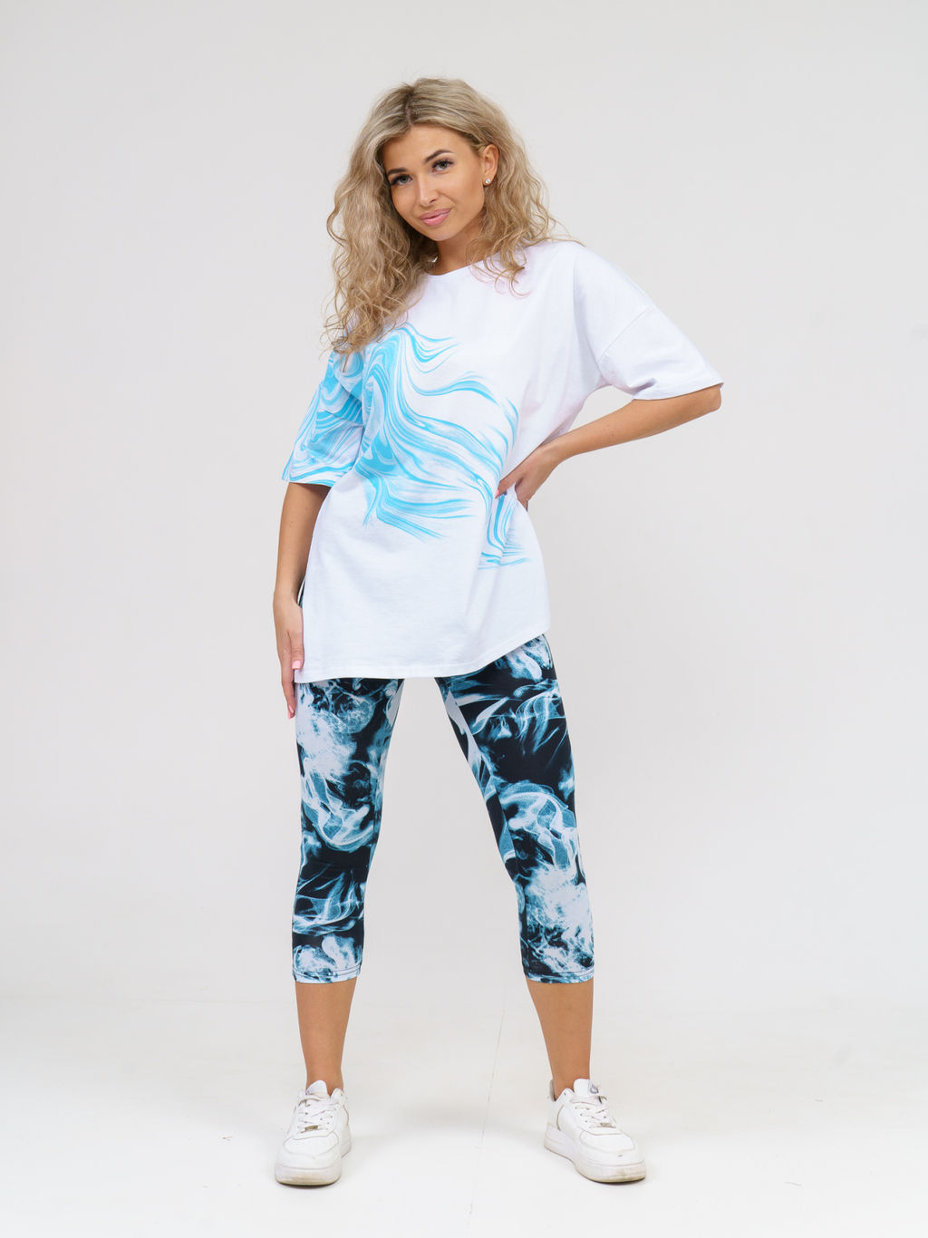 909 Костюм "белый/голубой"