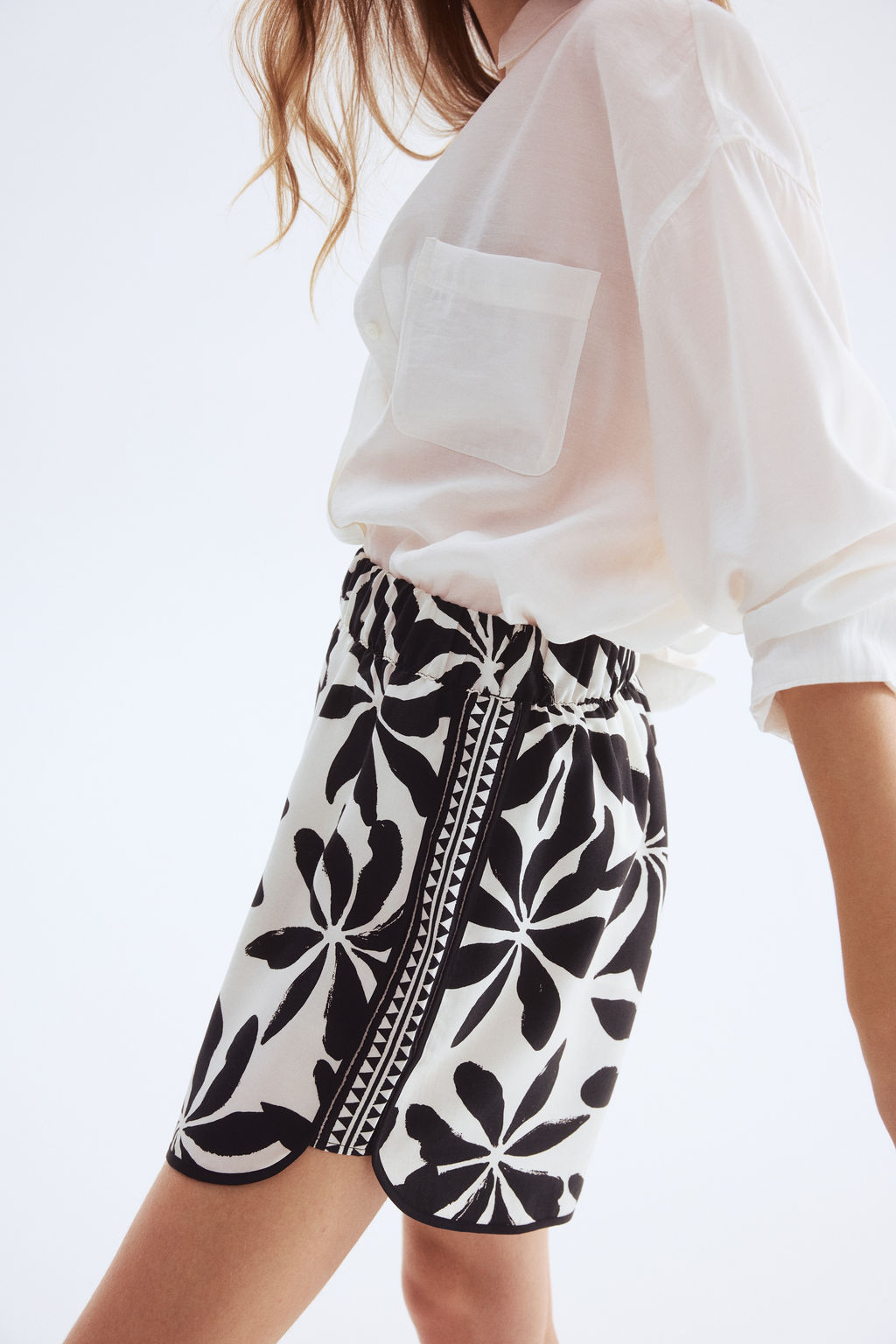 Pantal?n corto de lyocell - H&m фото 4