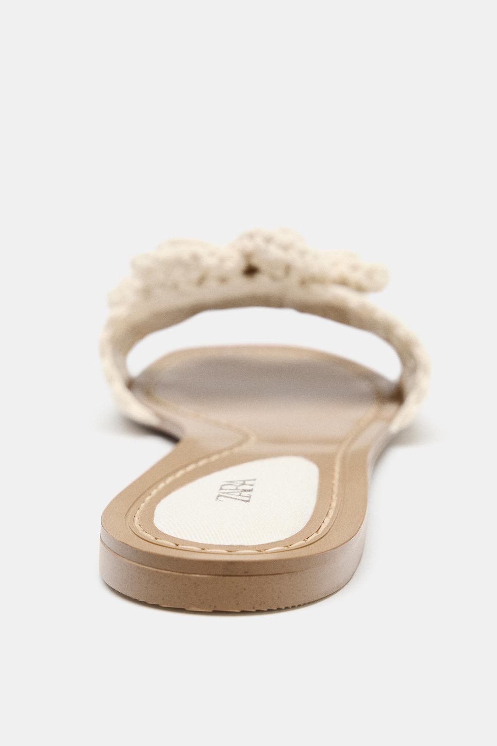 CROCHET BOW FLAT SANDALS