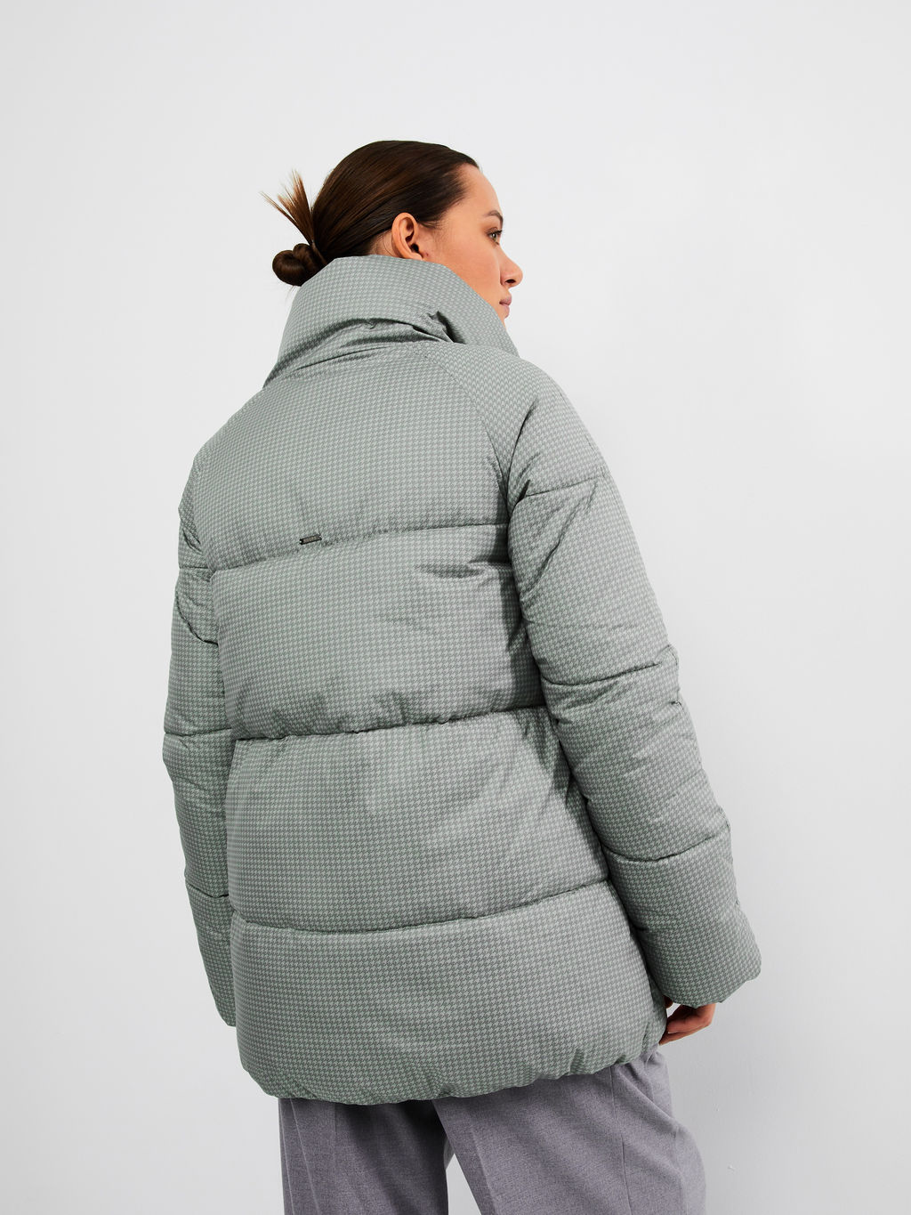 Пуховик женский 

АРТ. 71723z фисташковый/42 - Hoops фото 2