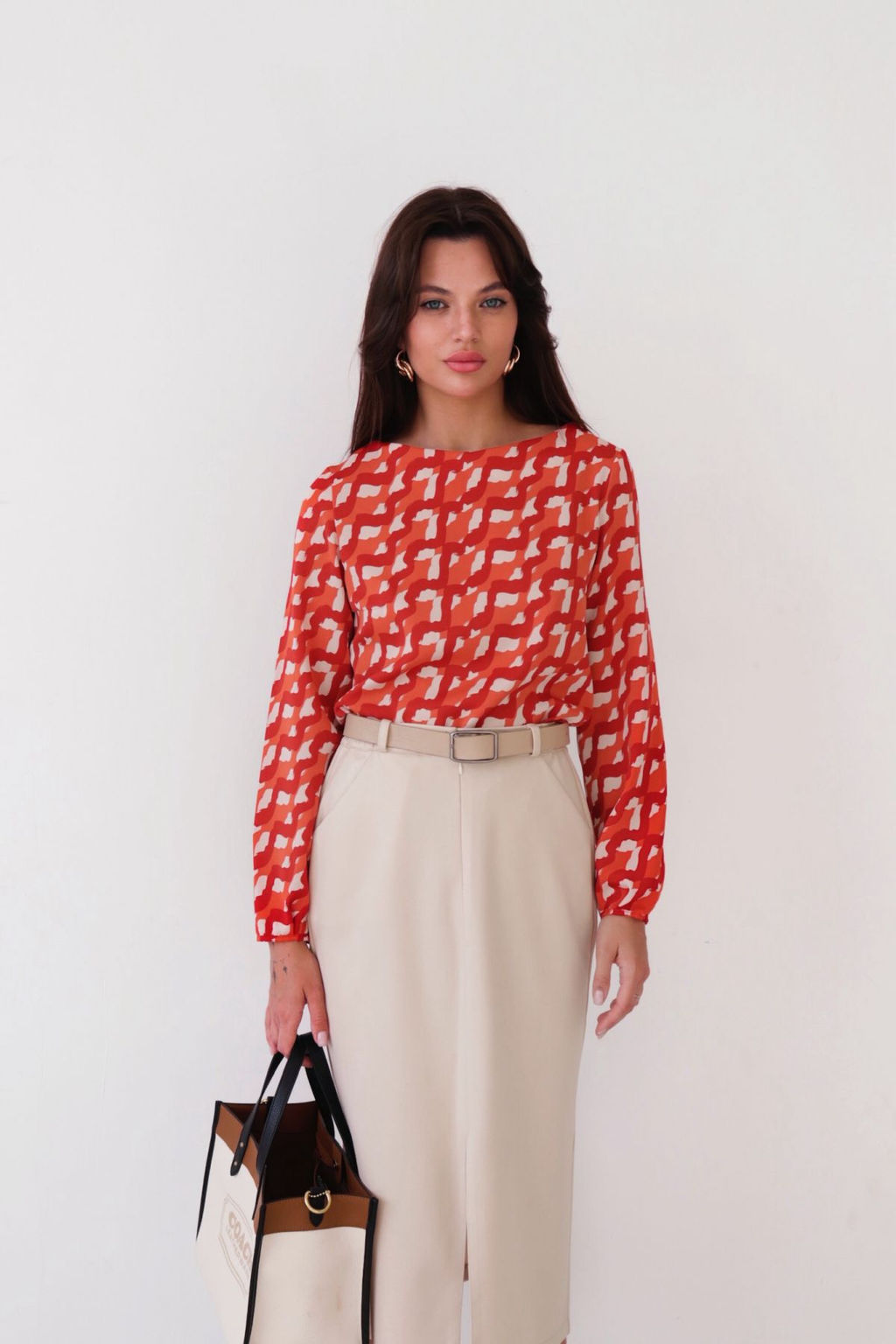 Блуза прямого силуэта с вырезом лодочка - Martichelli фото 3