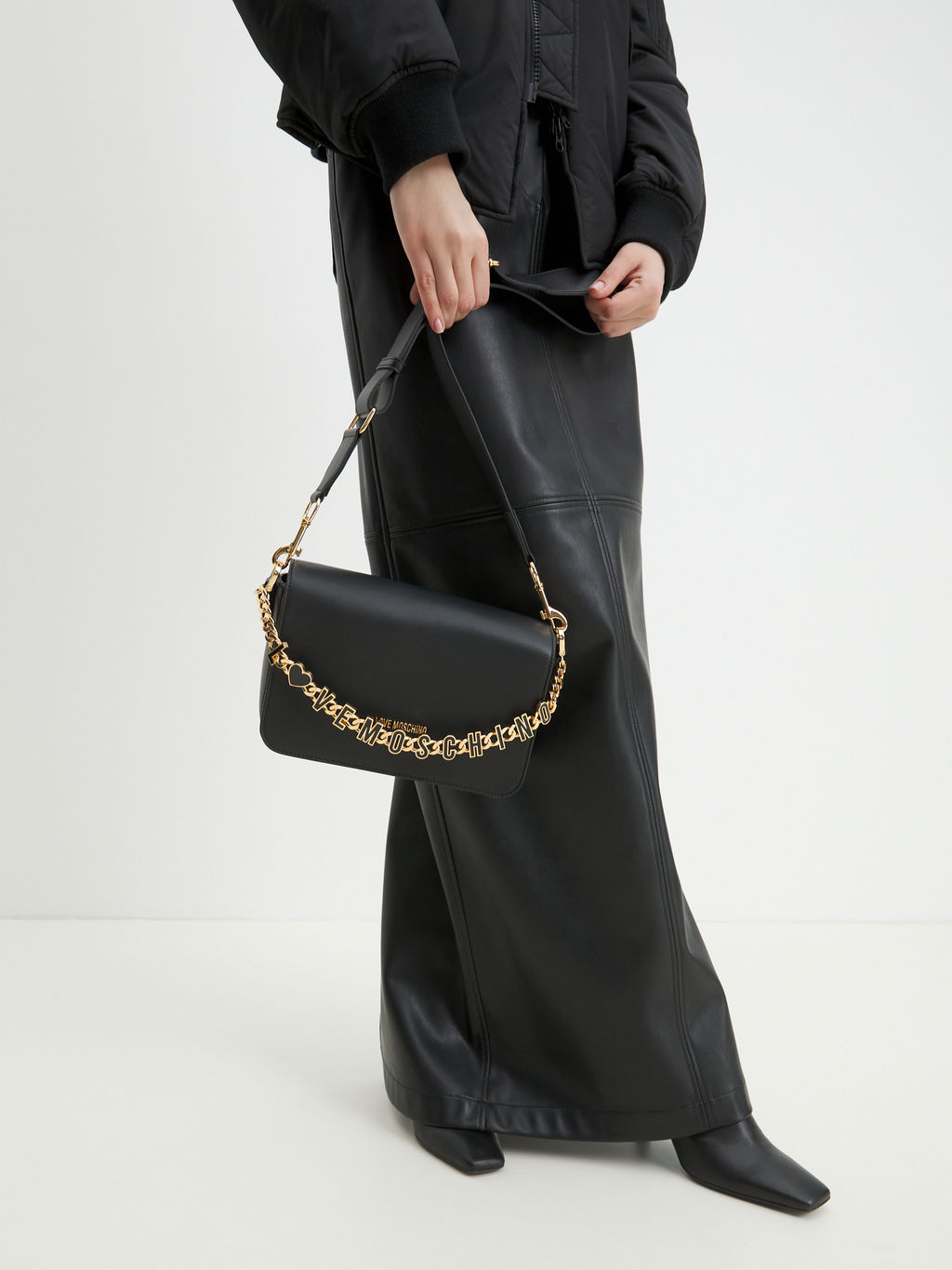 Женская сумка с ручками LOVE MOSCHINO DANGLING Артикул 4377141, черный  фото 5