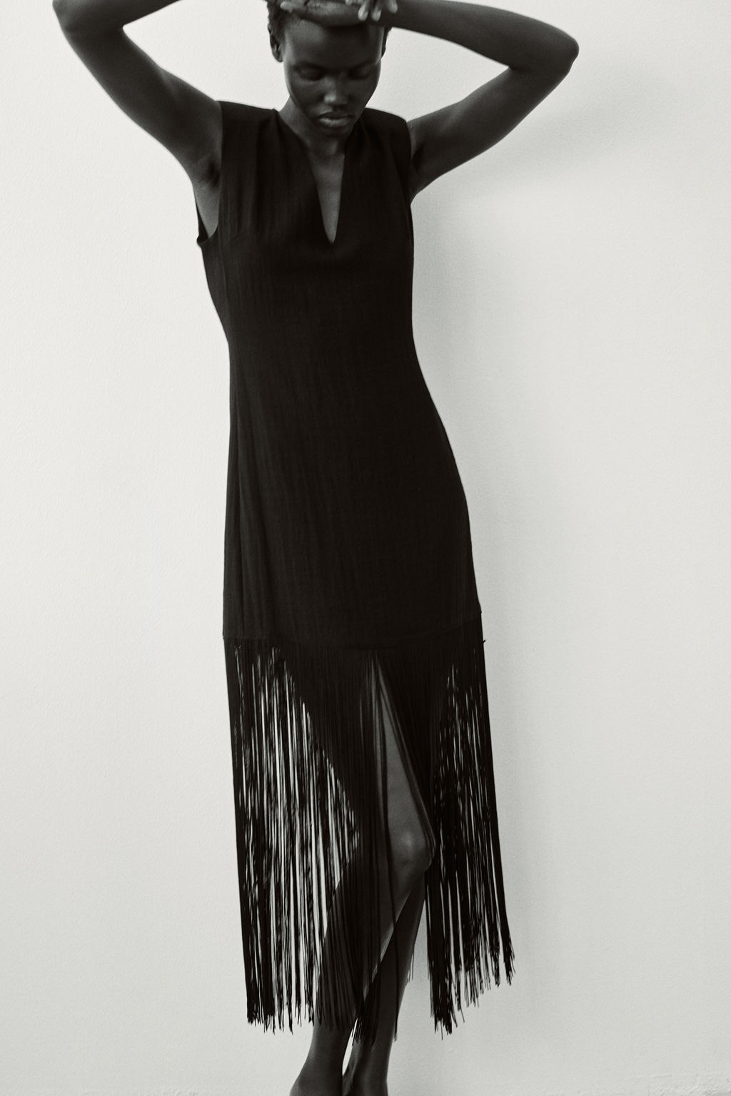 Vestido con hombreras y flecos - H&m фото 3