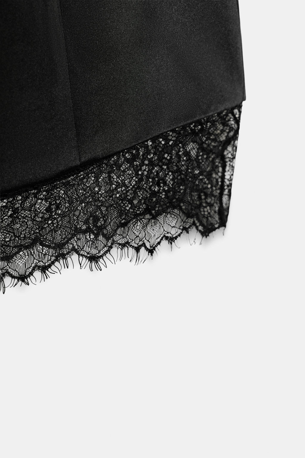 SHORT SATIN LACE DRESS - Zara фото 6