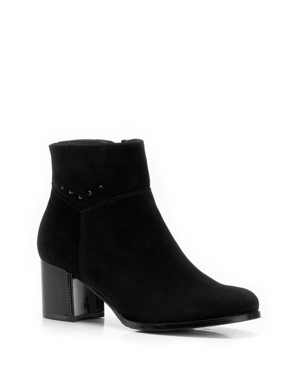 ботинки
								BELWEST