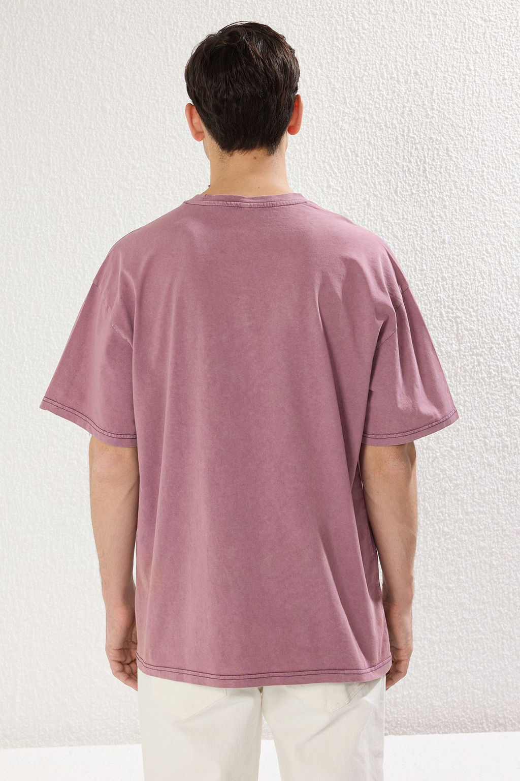 TRENDYOL MAN Antrasit Oversize/Genis Kesim Soluk Efektli Yaz? Bask?l? %100 Pamuklu T-Shirt TMNSS23TS00174 - Trendyolmilla фото 16