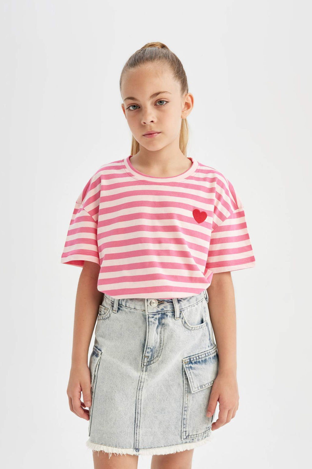 K?z Cocuk Oversize Genis Kal?p Bisiklet Yaka Bask?l? K?sa Kollu Tisort - Defacto фото 2