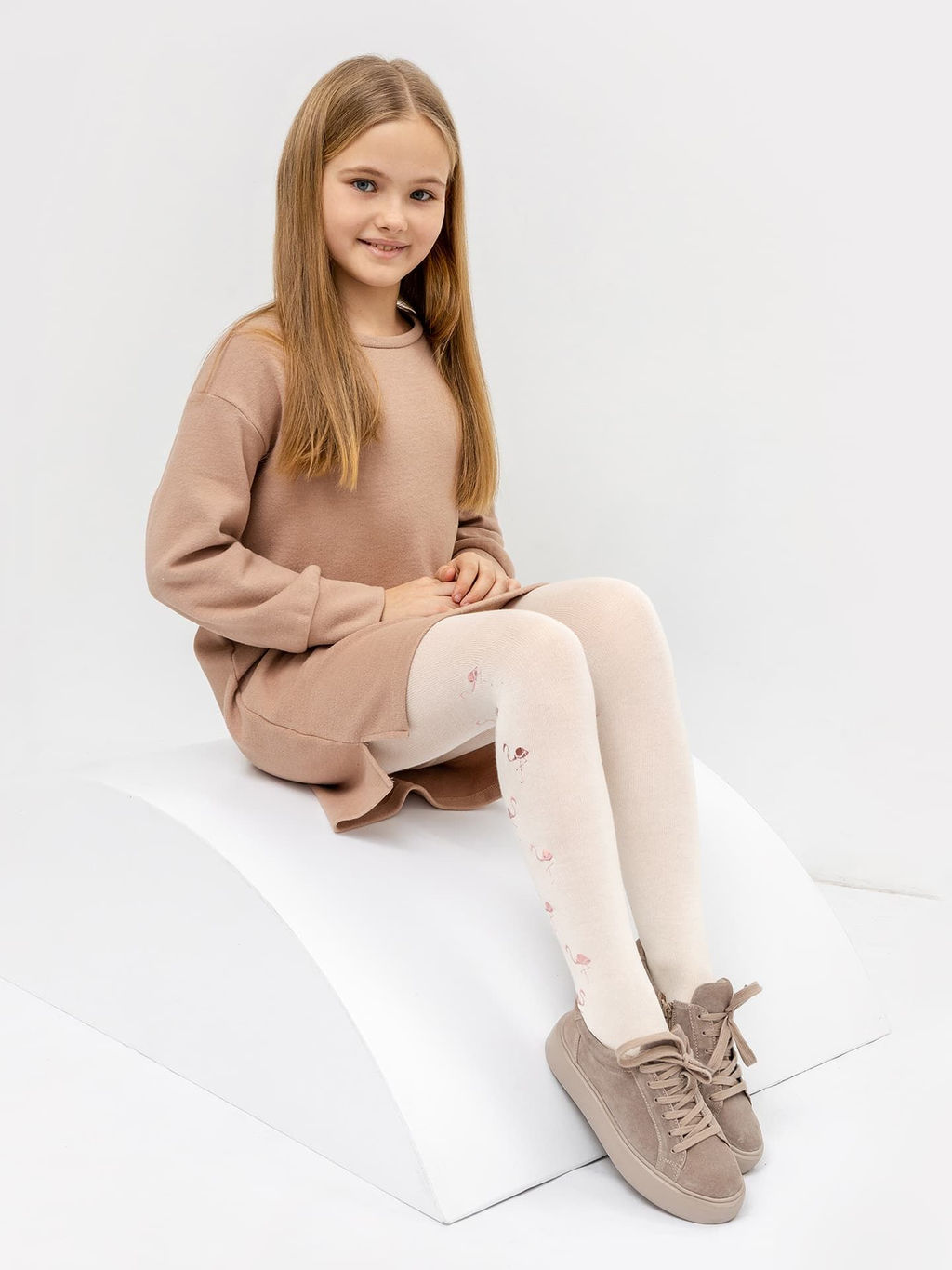 Цена за 3 пары! Колготки детские серого кремового цвета с фламинго