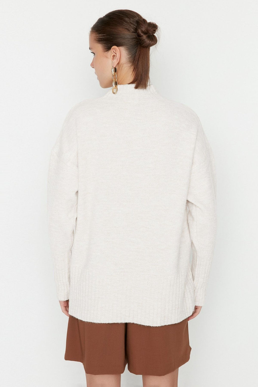 Ekru Genis Kal?p Yumusak Dokulu Basic Triko Kazak TWOAW23KZ00490