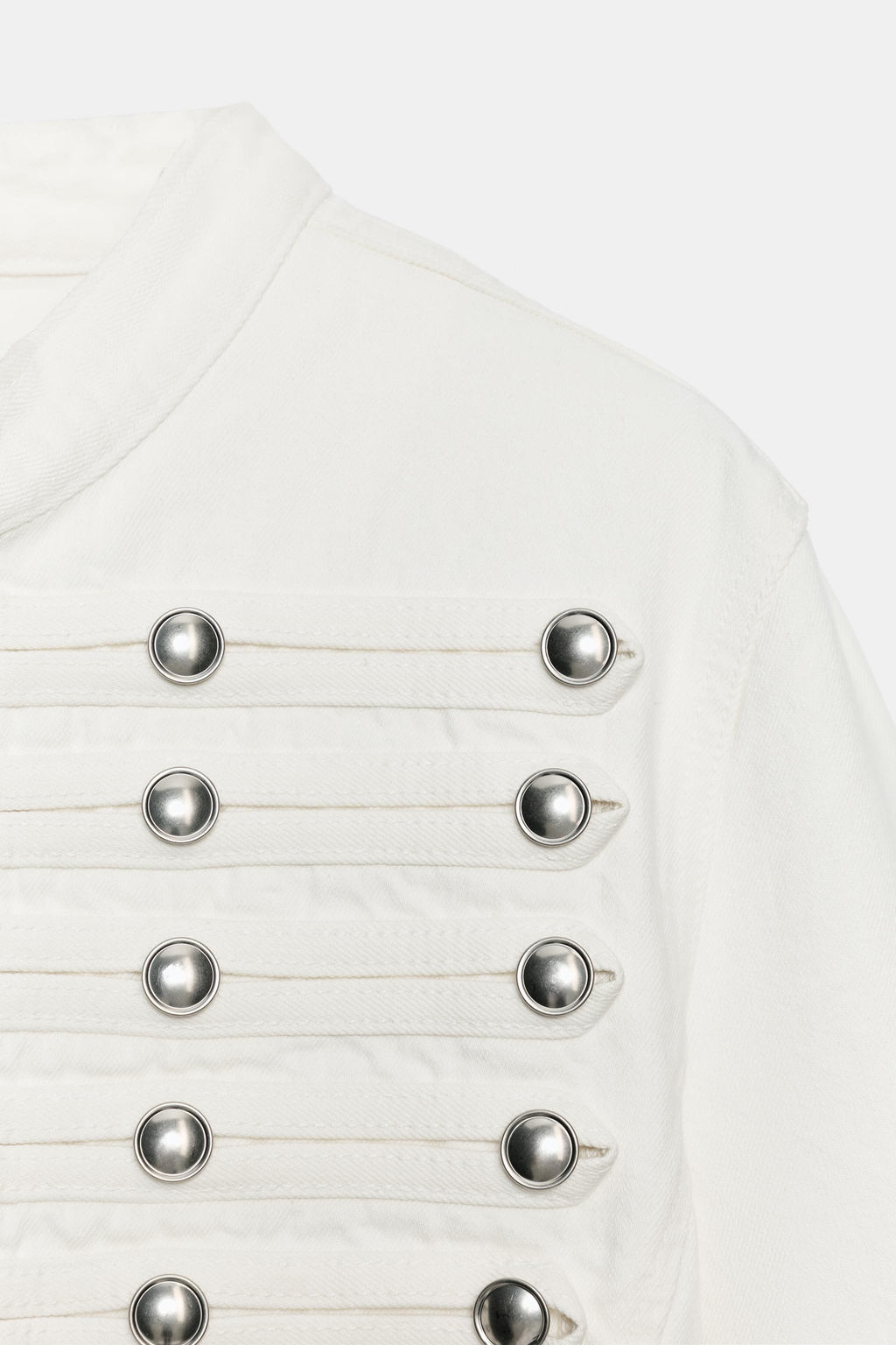 CHAQUETA DENIM TRF ENTALLADA BOTONES / Blanco roto - Zara фото 9