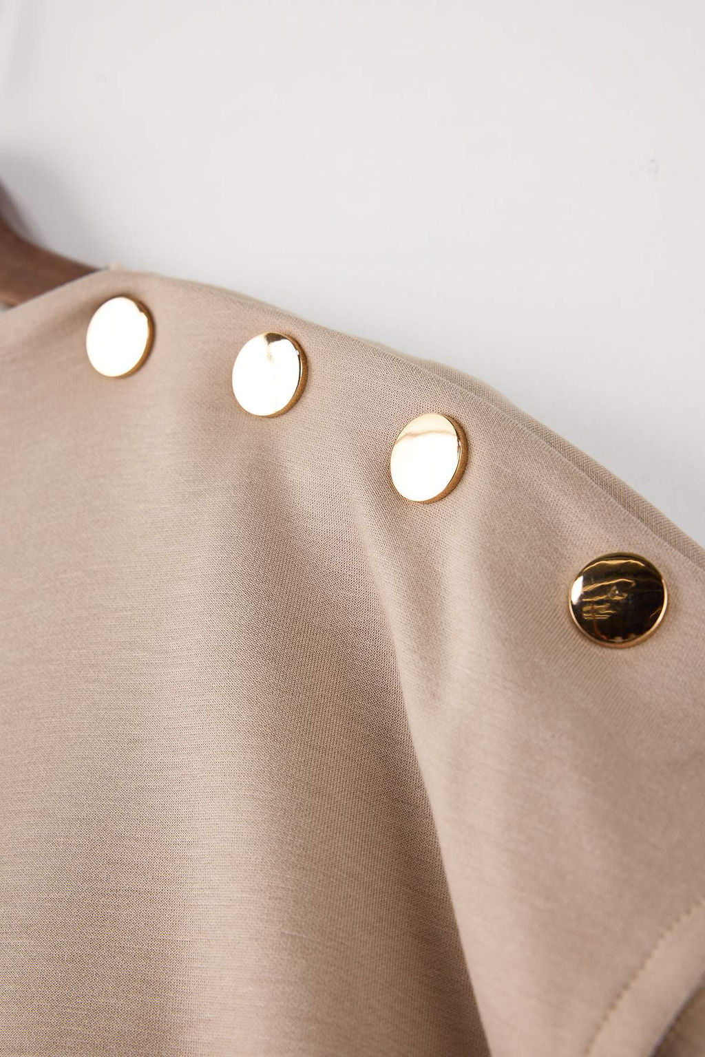 Tas Regular/Normal Kal?p Dik Yaka Aksesuar Detayl? Crop Soft Touch Orme Bluz TWOSS26BZ00021