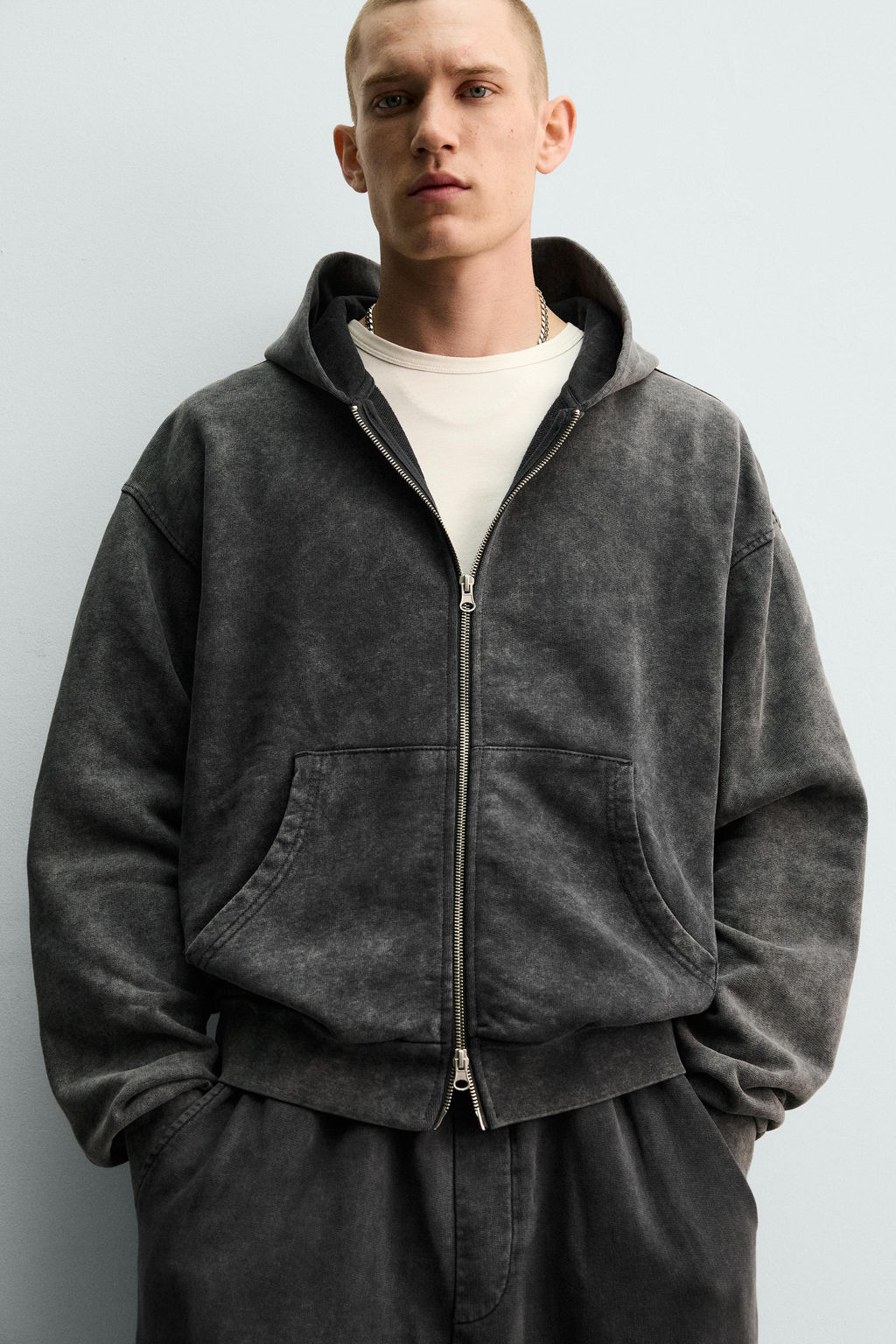 SUDADERA LAVADA CREMALLERA CAPUCHA / Antracita oscuro - Zara фото 13