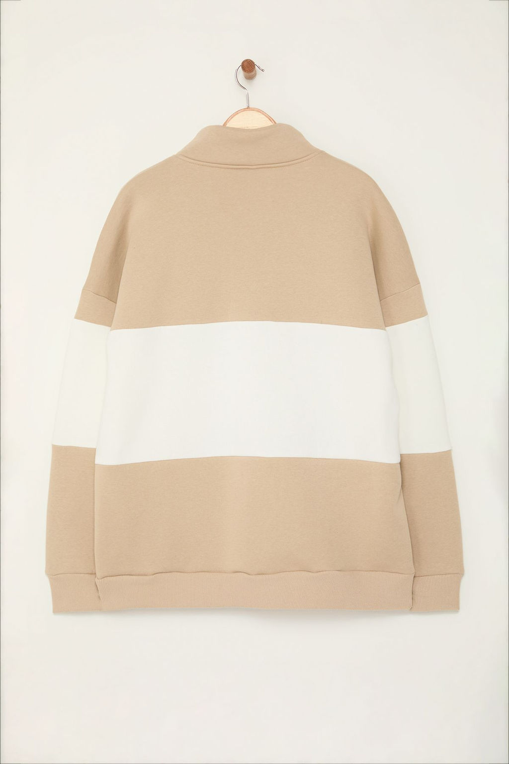 TRENDYOL MAN Lacivert Oversize/Genis Kesim Dik Yaka Renk Bloklu Ici Polar Buyuk Beden Sweatshirt TMNAW25AO00033 - Trendyolmilla фото 9