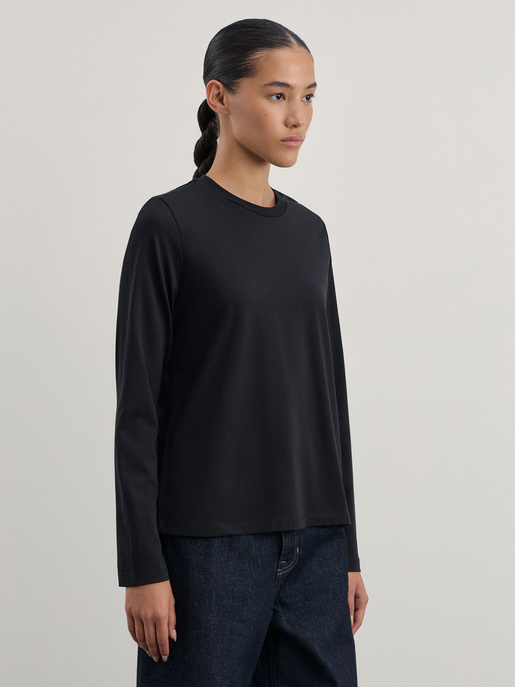 Однотонный базовый лонгслив из хлопка / Zarina  фото 4