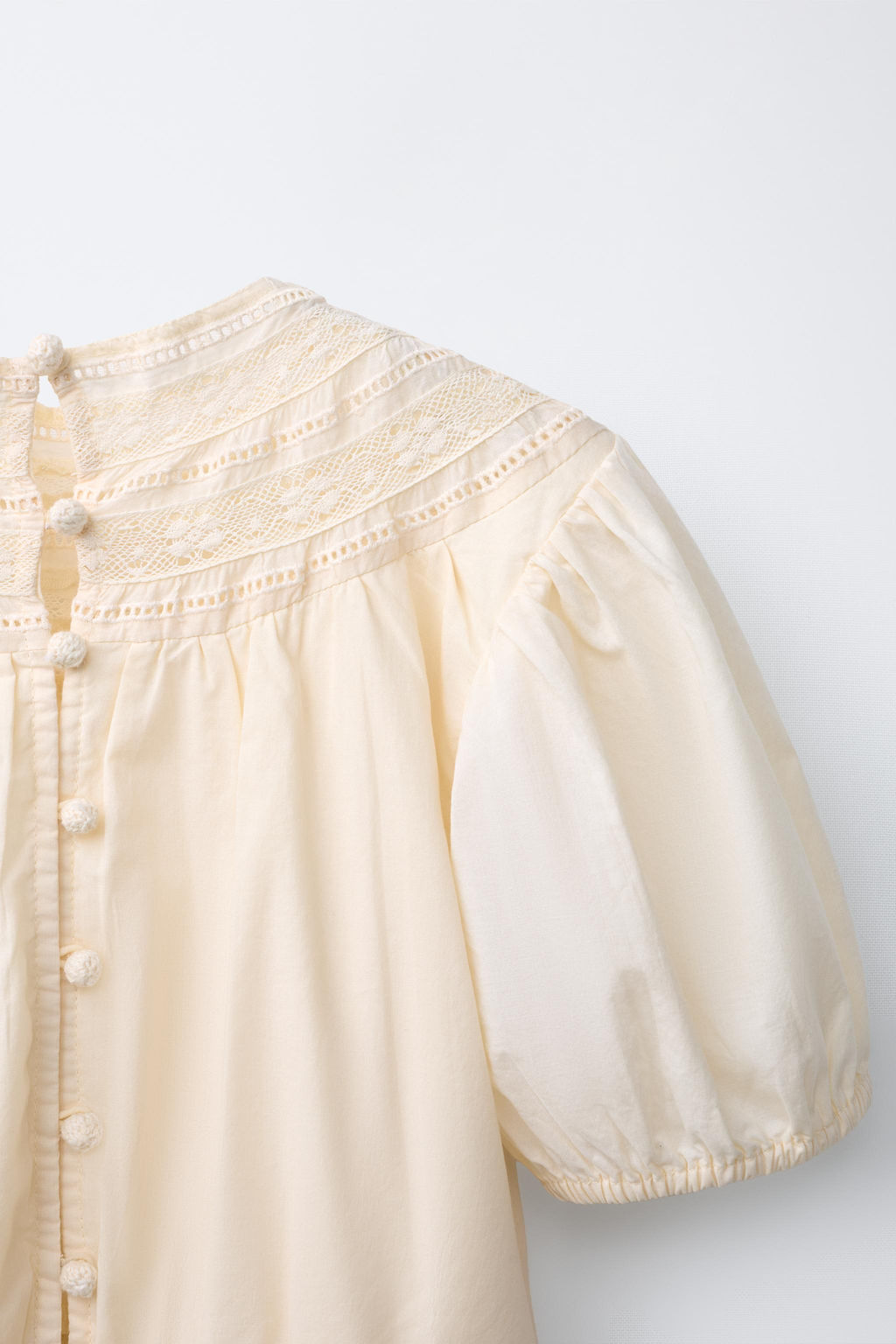 BLUSA BORDADOS / Crudo - Zara фото 4
