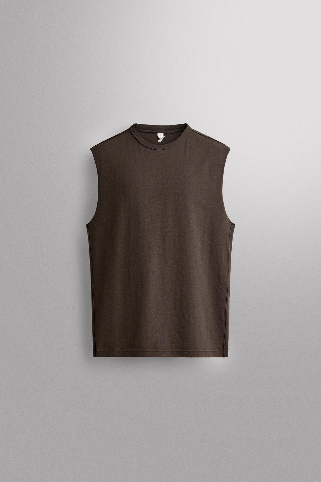 CAMISETA TANK HEAVYWEIGHT / Marr?n