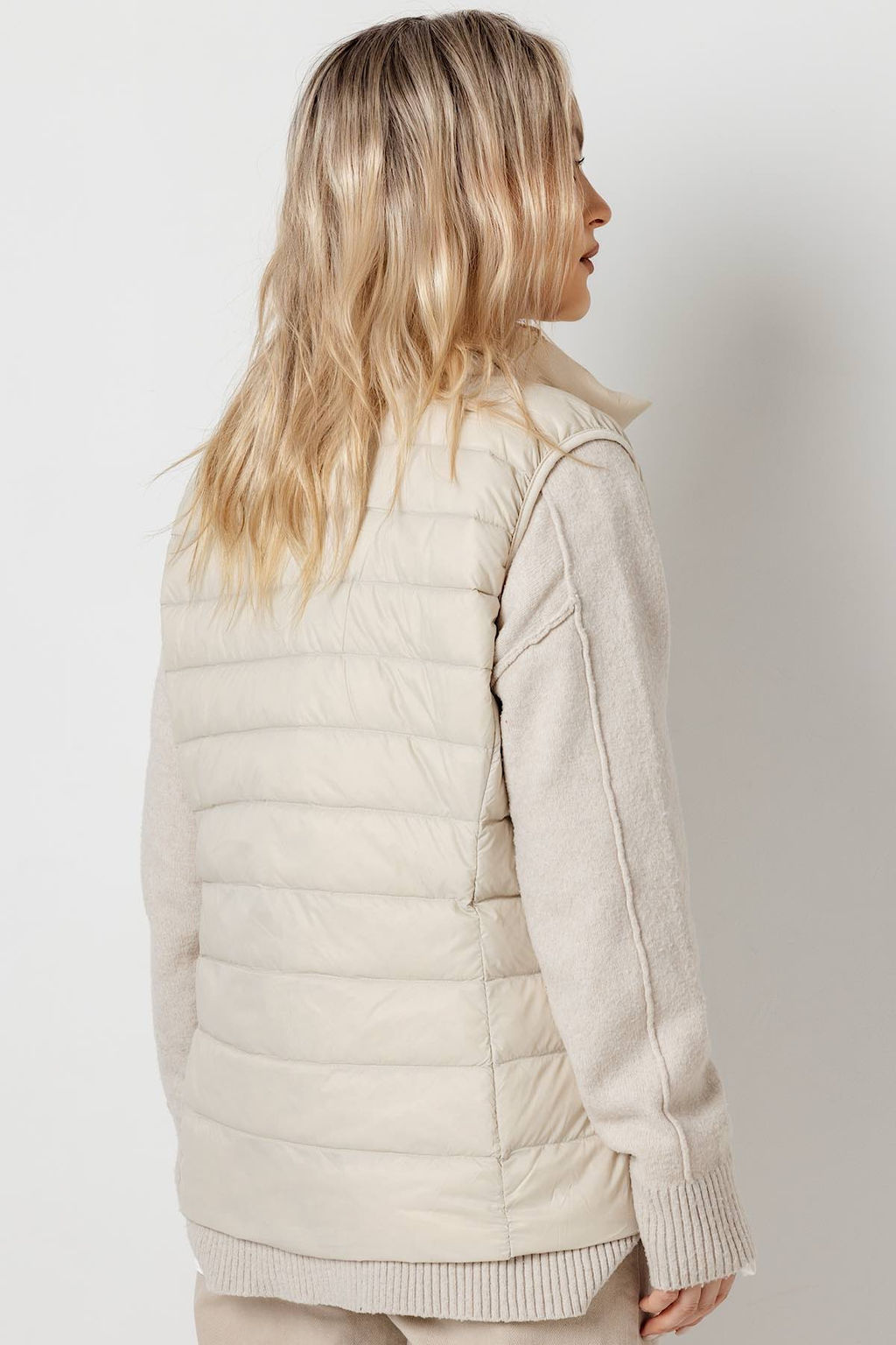 Жилет женский 2001/02/Бежевый - Rise фото 7