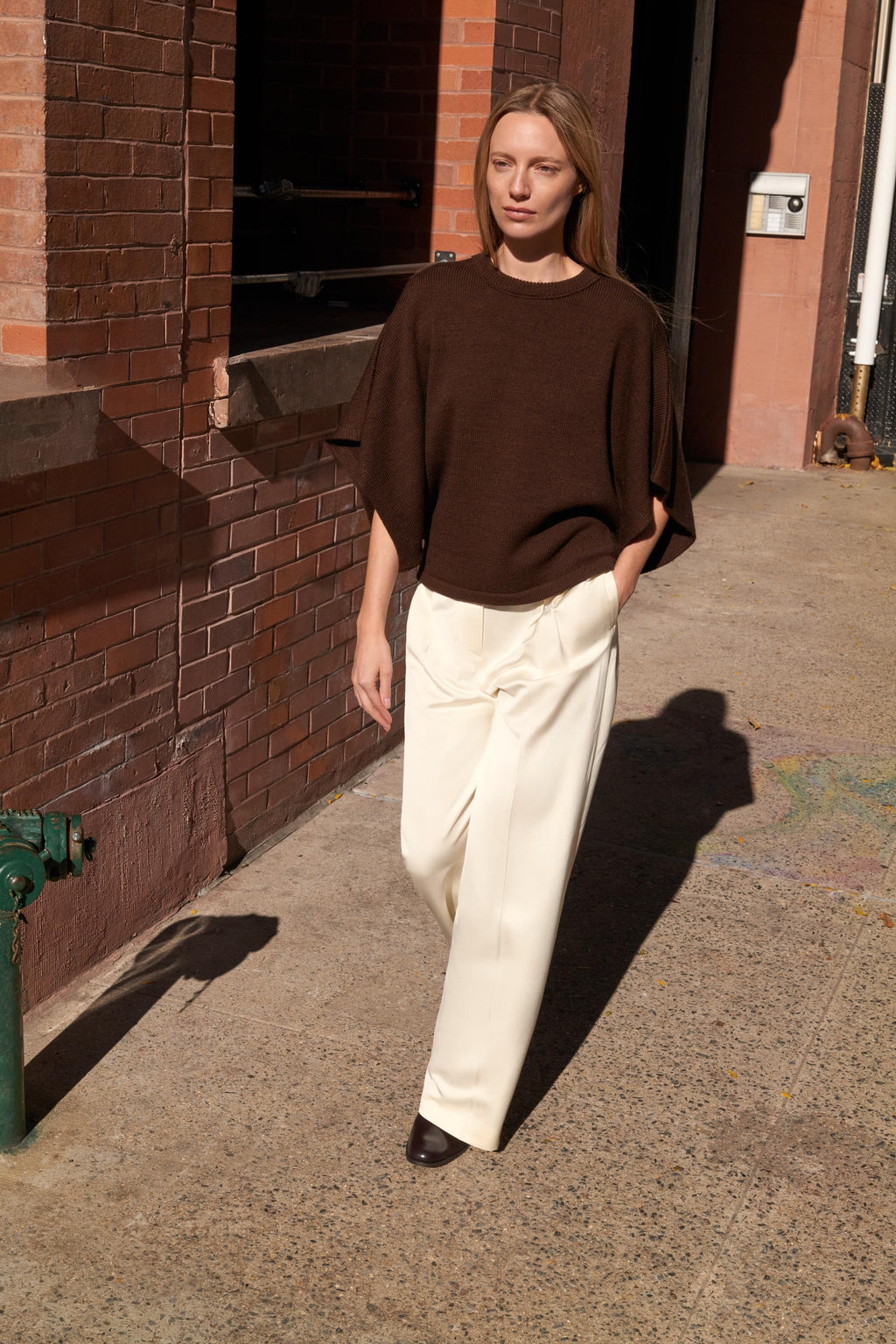 KNIT WIDE SLEEVE JUMPER