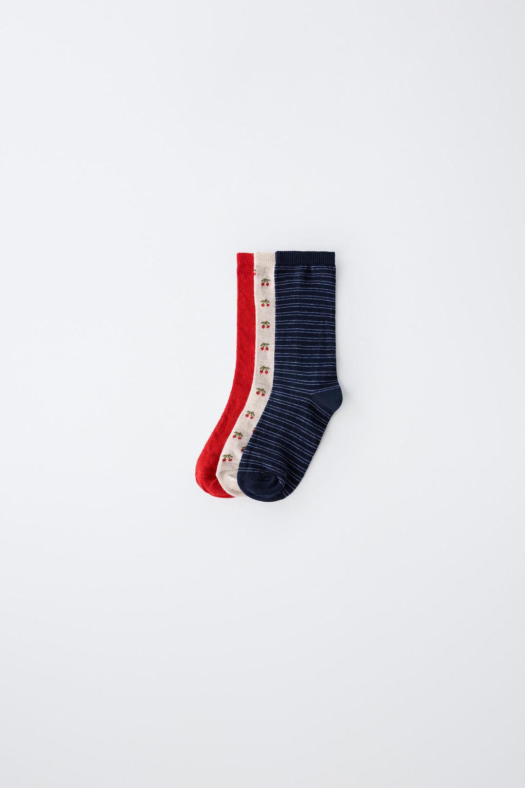 PACK TRES CALCETINES LARGOS ESTAMPADO CEREZAS / Rojo