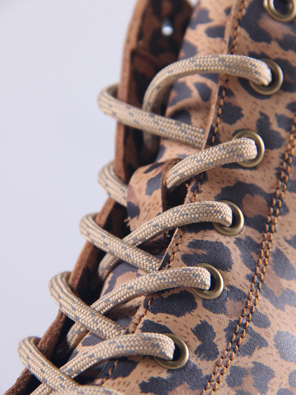 Ботинки 215.warmbr.Коричневый леопард/мех