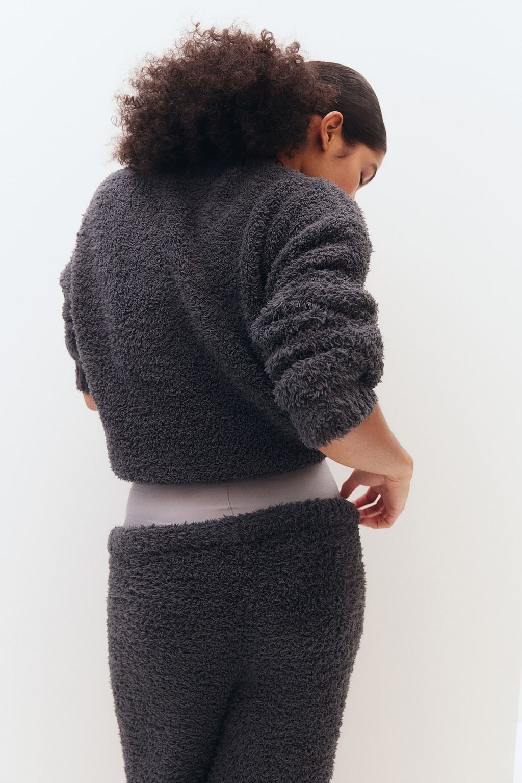 Joggers en punto efecto pelo - H&m фото 3