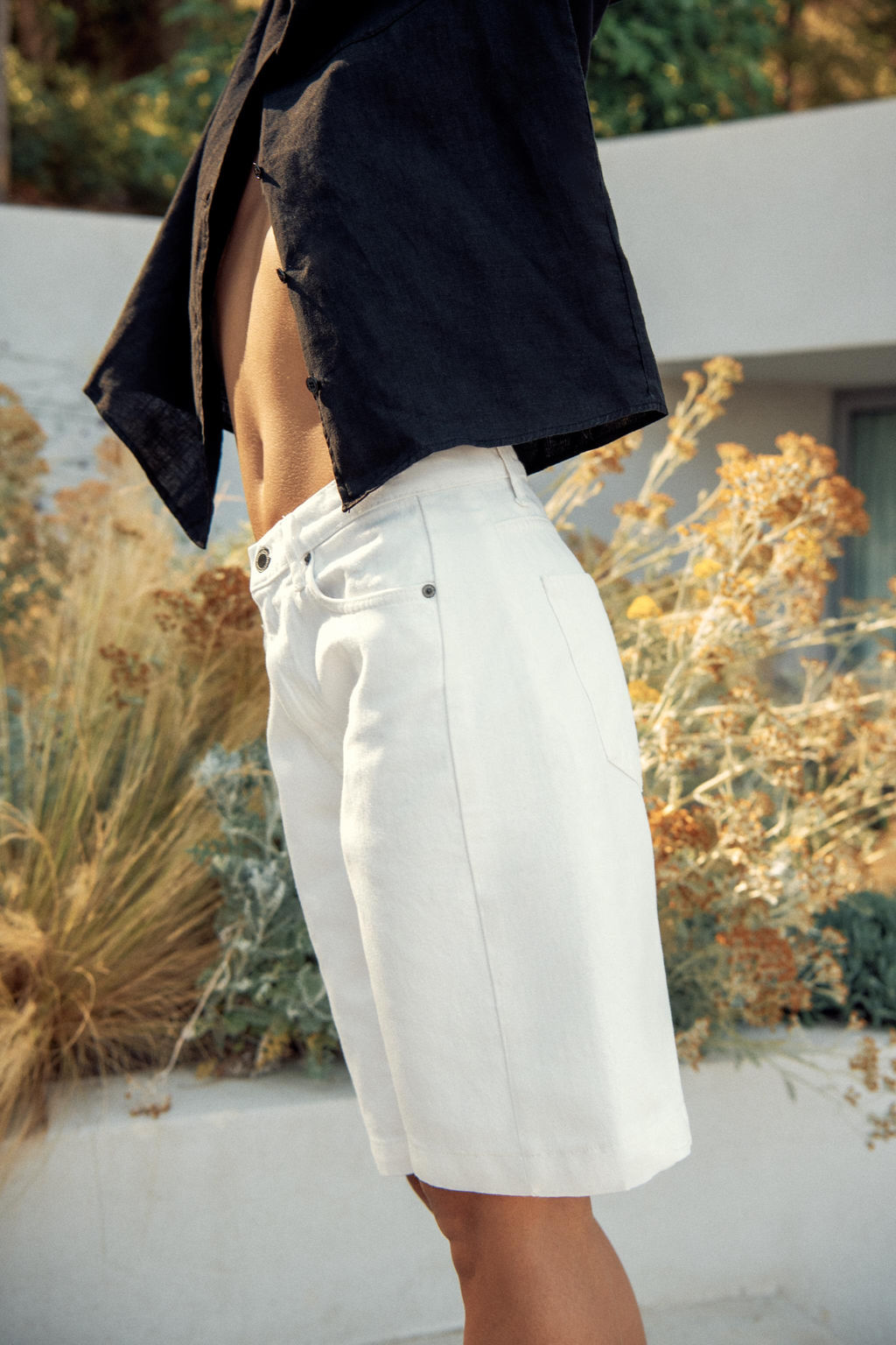 BERMUDA DENIM RELAXED TIRO MEDIO ZW COLLECTION / Blanco - Zara фото 3