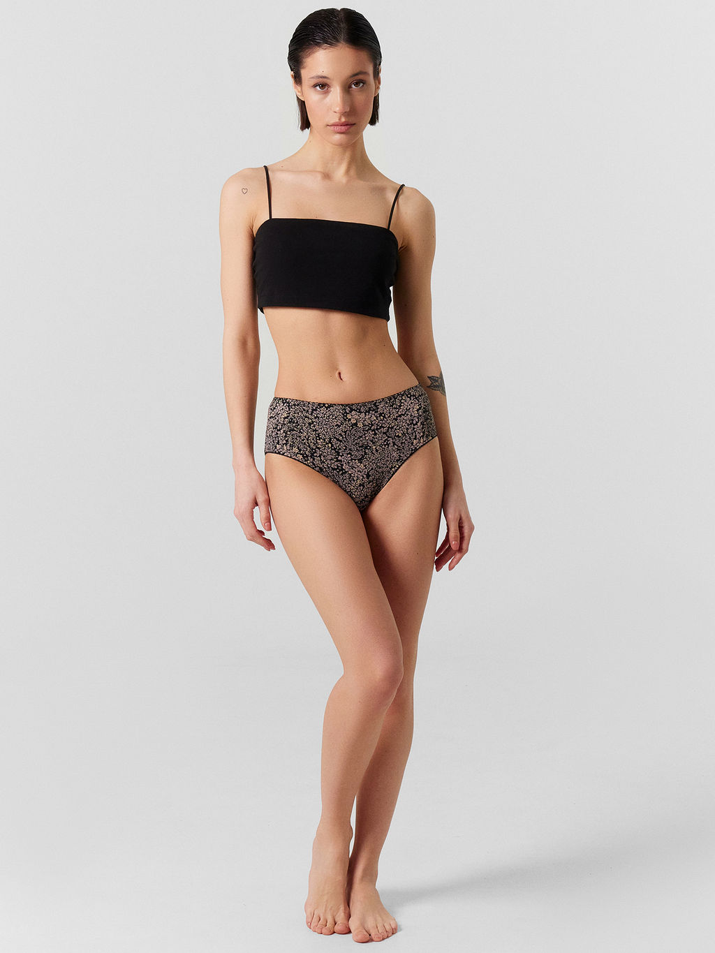 Цена за 2 штуки! Трусы женские макси с принтом в наборе, 3 шт - Mark formelle фото 3