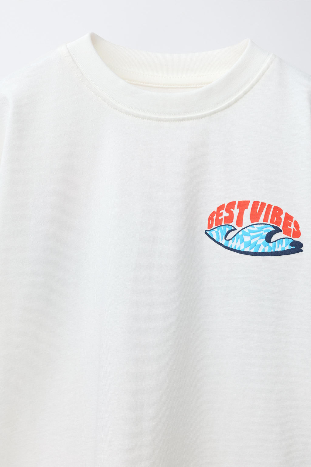 CAMISETA ESTAMPADO BEST VIBES / Blanco