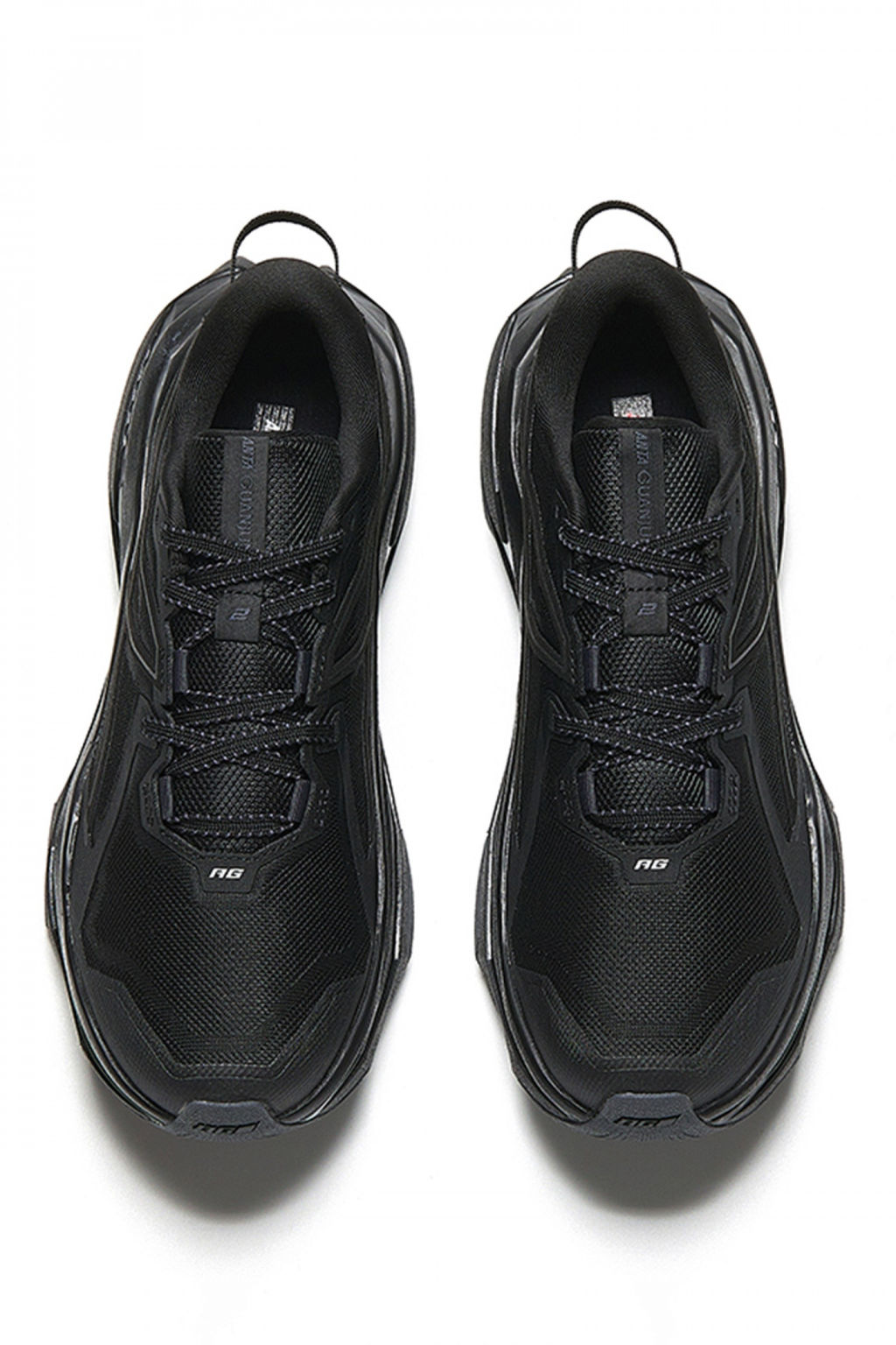 Кроссовки для трейлраннинга Черный/Серый Saker 2