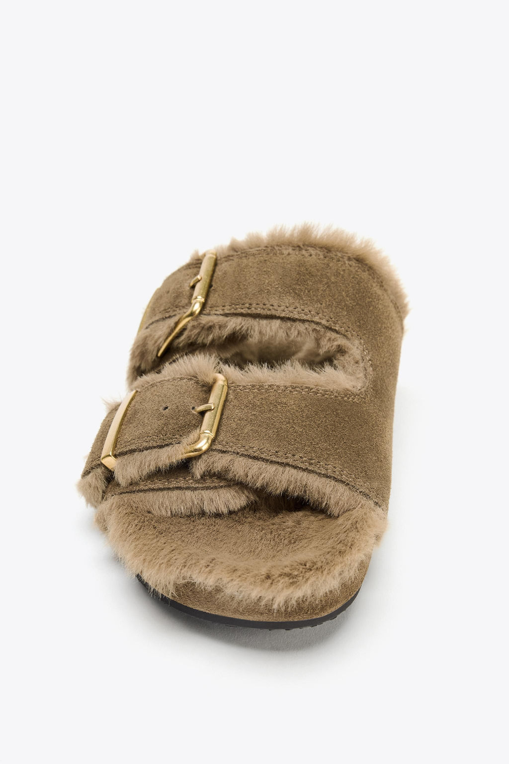 BUCKLED FLAT SHEEPSKIN SANDALS - Zara фото 4