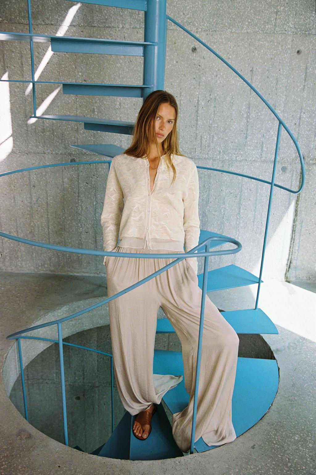 JACQUARD KNIT CARDIGAN