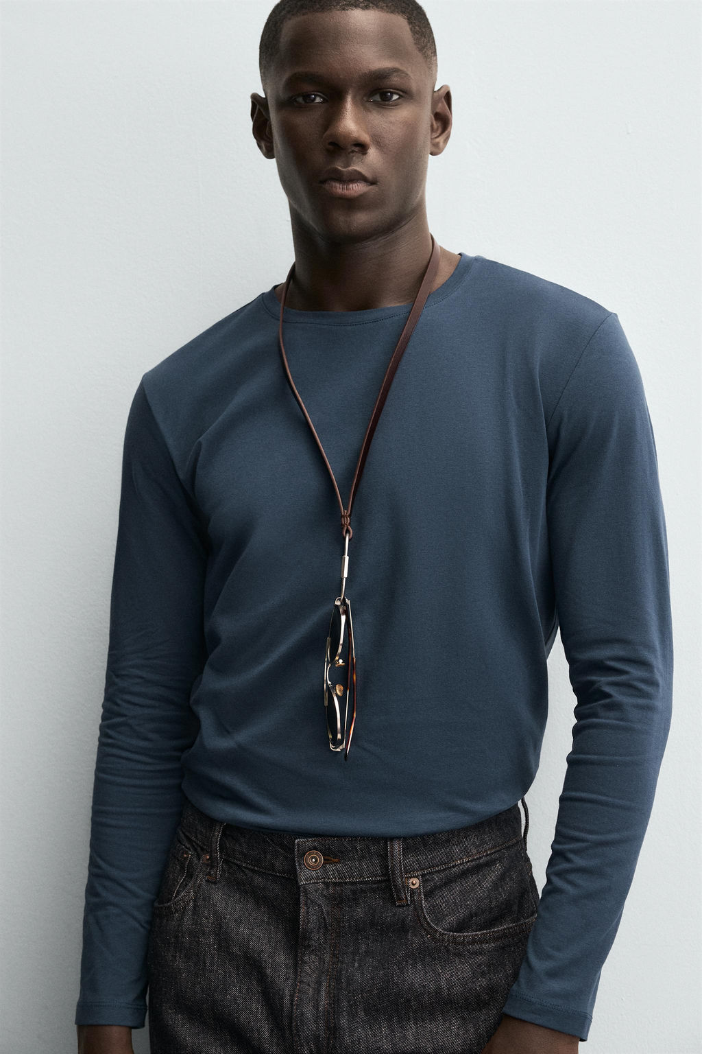 BASIC SLIM FIT T-SHIRT - Zara фото 5