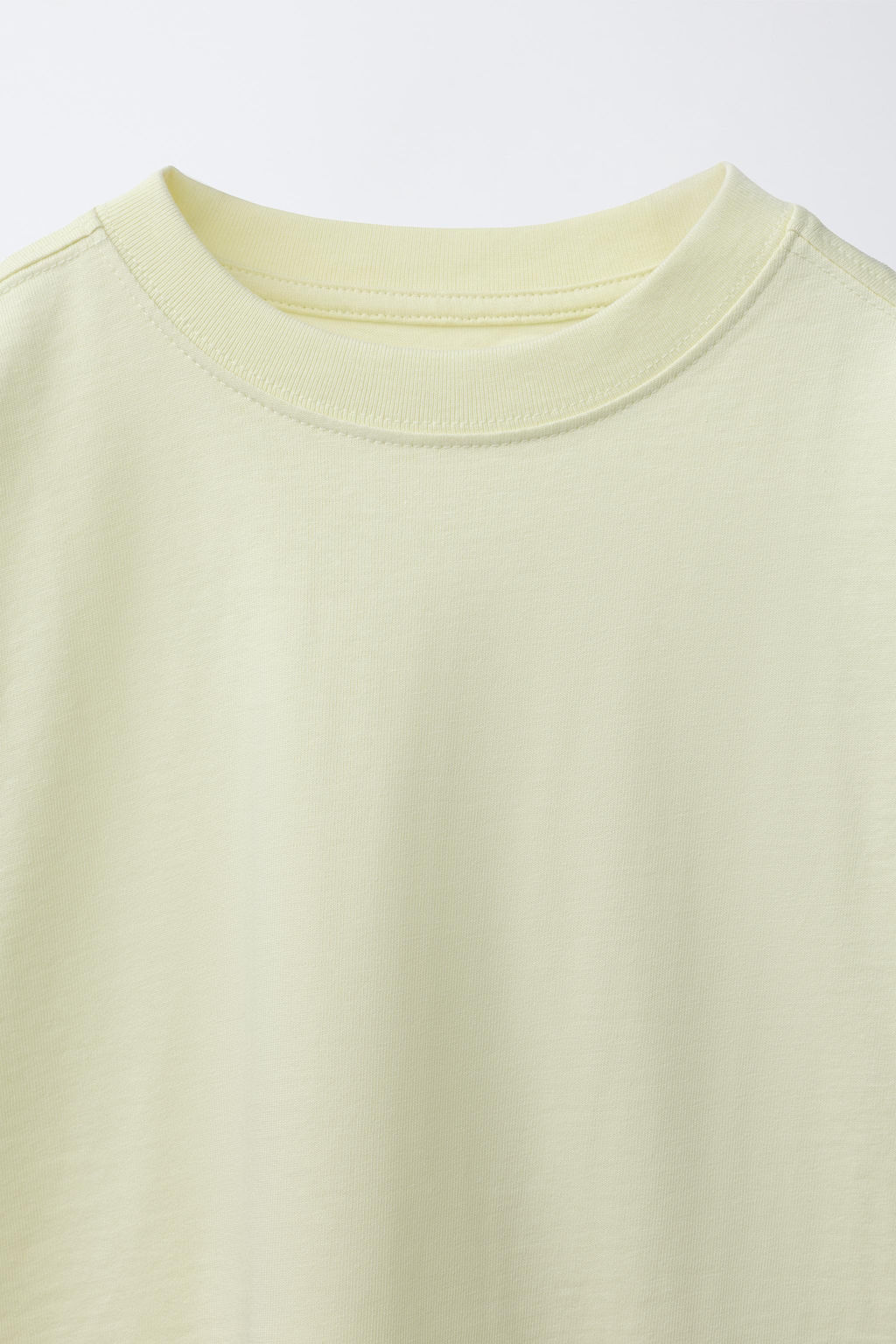 CAMISETA LISA / Amarillo claro - Zara фото 3