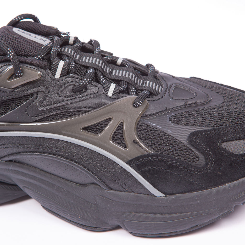 Кроссовки мужские