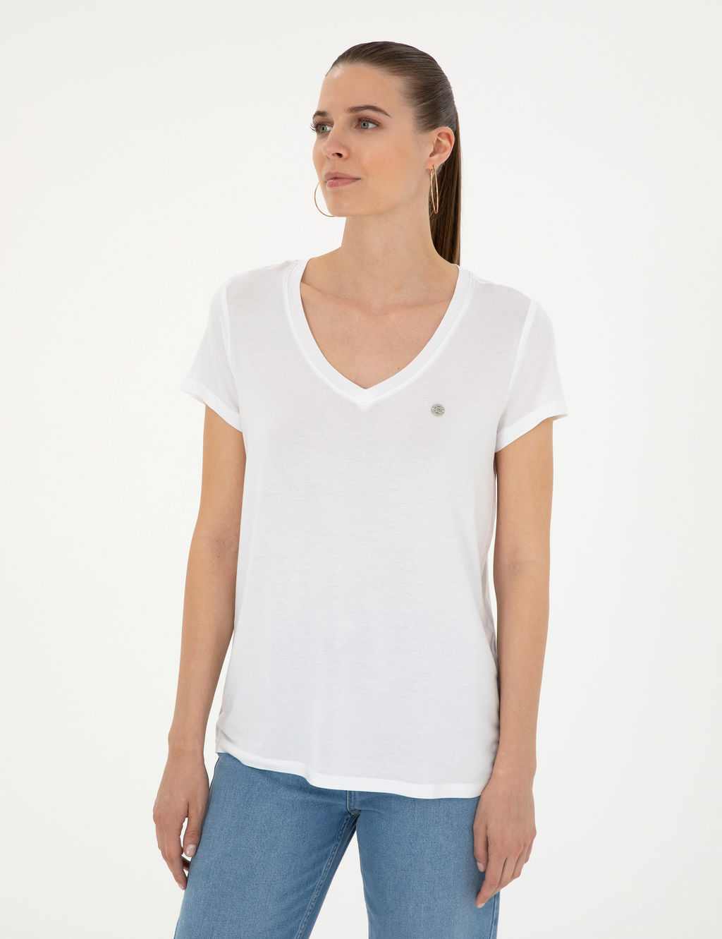Beyaz Comfort Fit V Yaka Basic Ti__rt