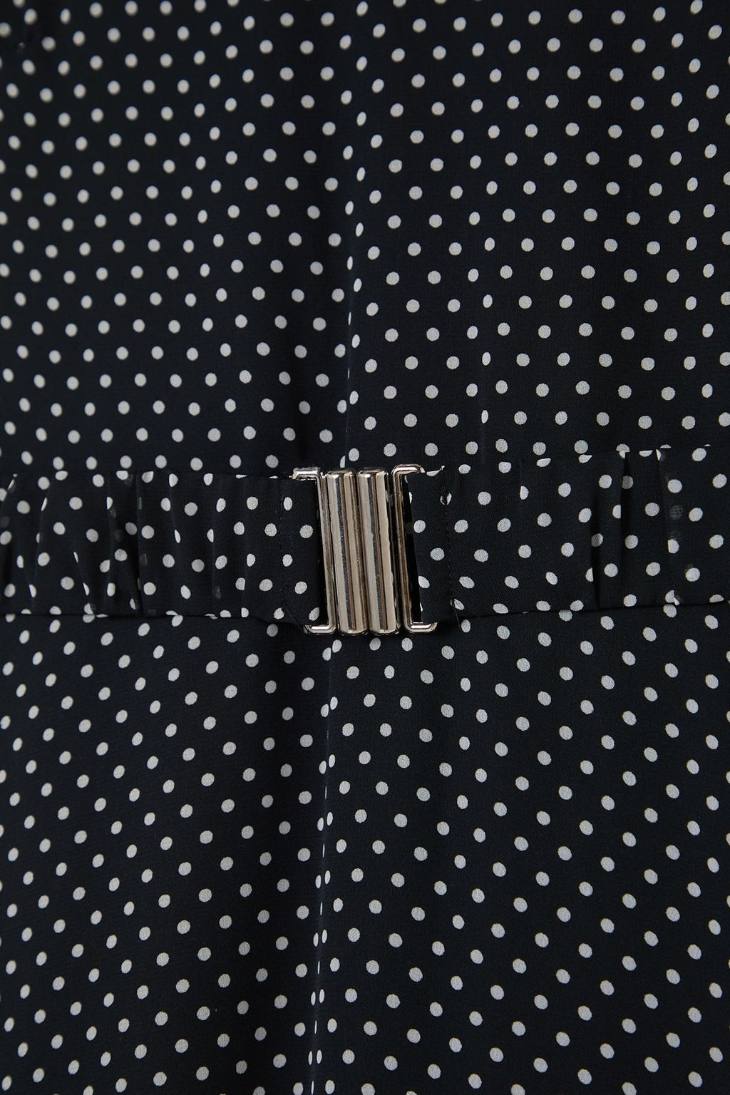 Siyah Kemerli Puantiye Desenli A Kesim Midi Astarl? Sifon Dokuma Elbise TWOSS25EL00135