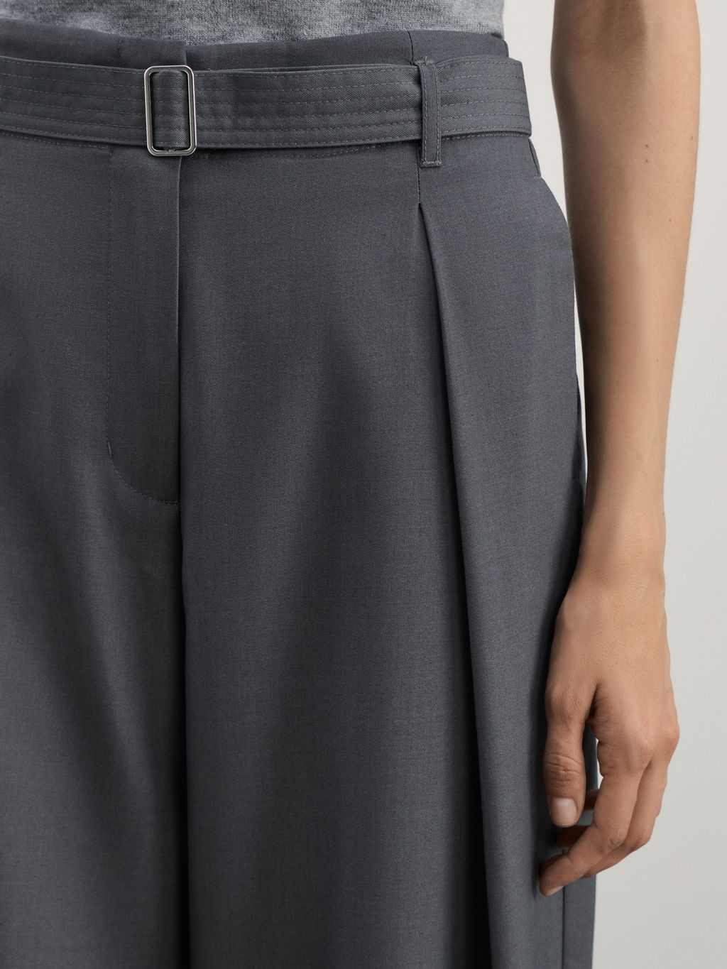 Брюки широкие с поясом / Zarina  фото 5