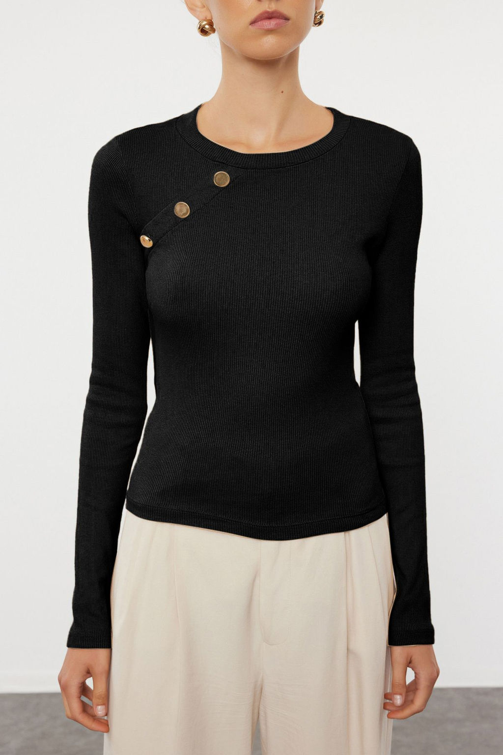 Siyah Duz Fitted/Vucuda Oturan Reglan Kol C?tc?t Detayl? Esnek Orme Bluz TWOAW25BZ00017 - Trendyolmilla фото 2