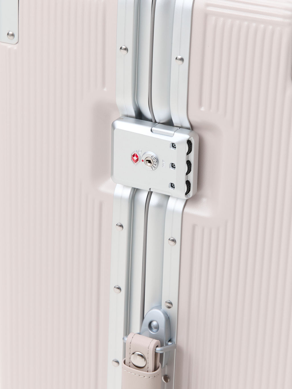 Чемодан MAISON DAVID Артикул 4212946, бежевый  фото 4