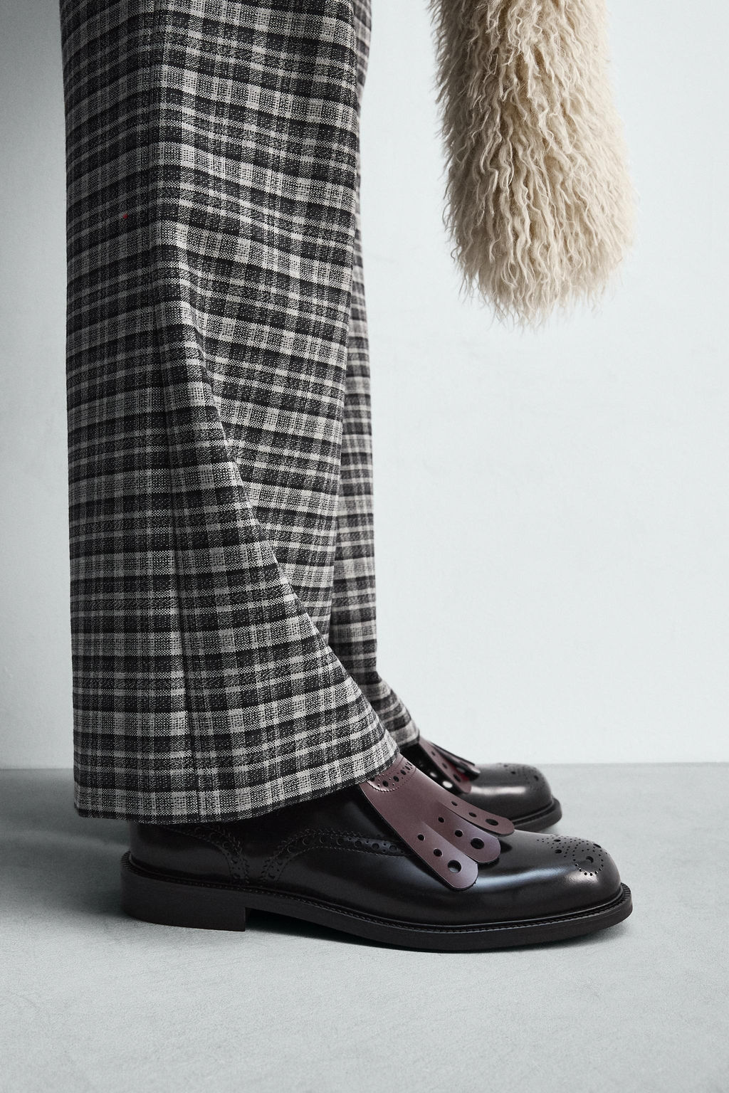 LEATHER SHOES HARRY LAMBERT FOR ZARA X DISNEY  фото 2