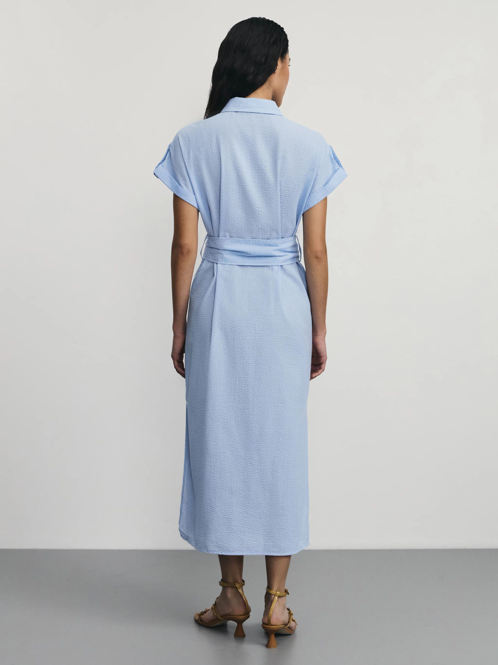 Платье миди из фактурной ткани на поясе / Zarina  фото 5