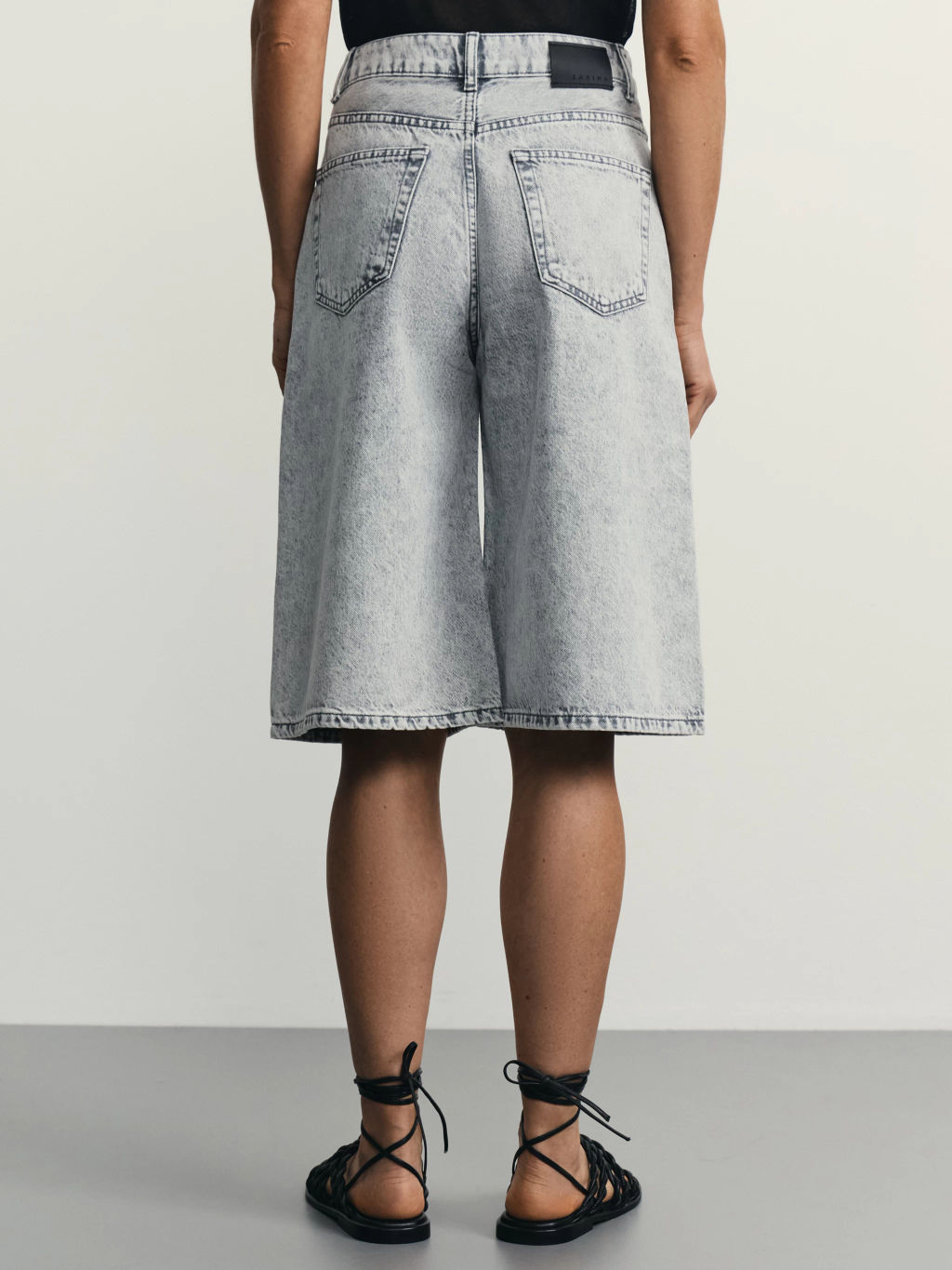 Джинсовые шорты бермуды / Zarina фото 5