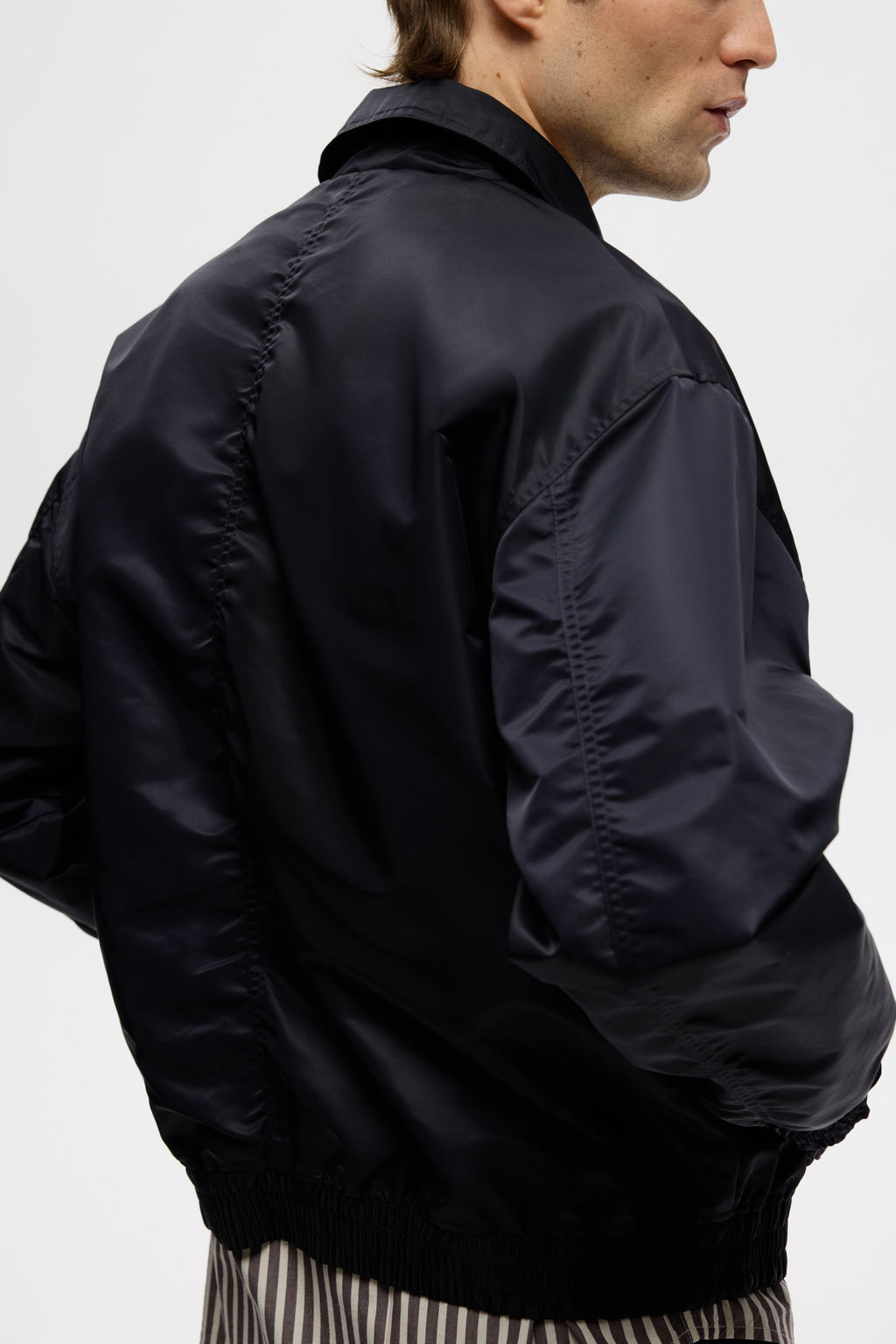 Cazadora bomber de nailon - H&m фото 4