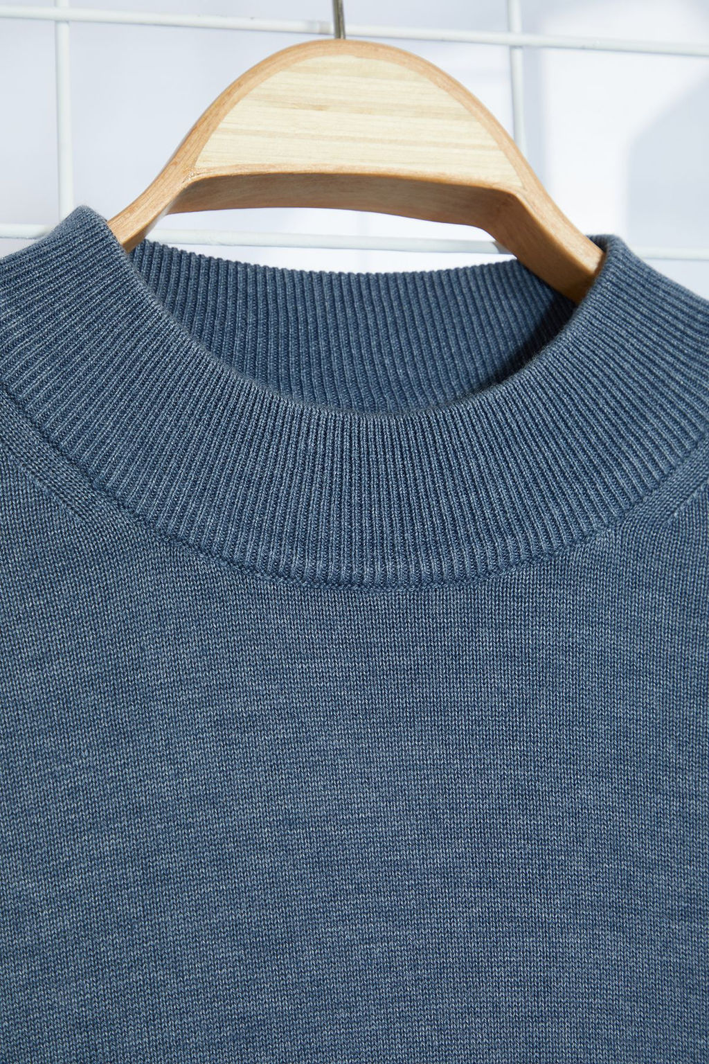 Mavi Slim Pamuklu Yar?m Bal?kc? Yaka Duz Triko Kazak TMNAW25KZ00001