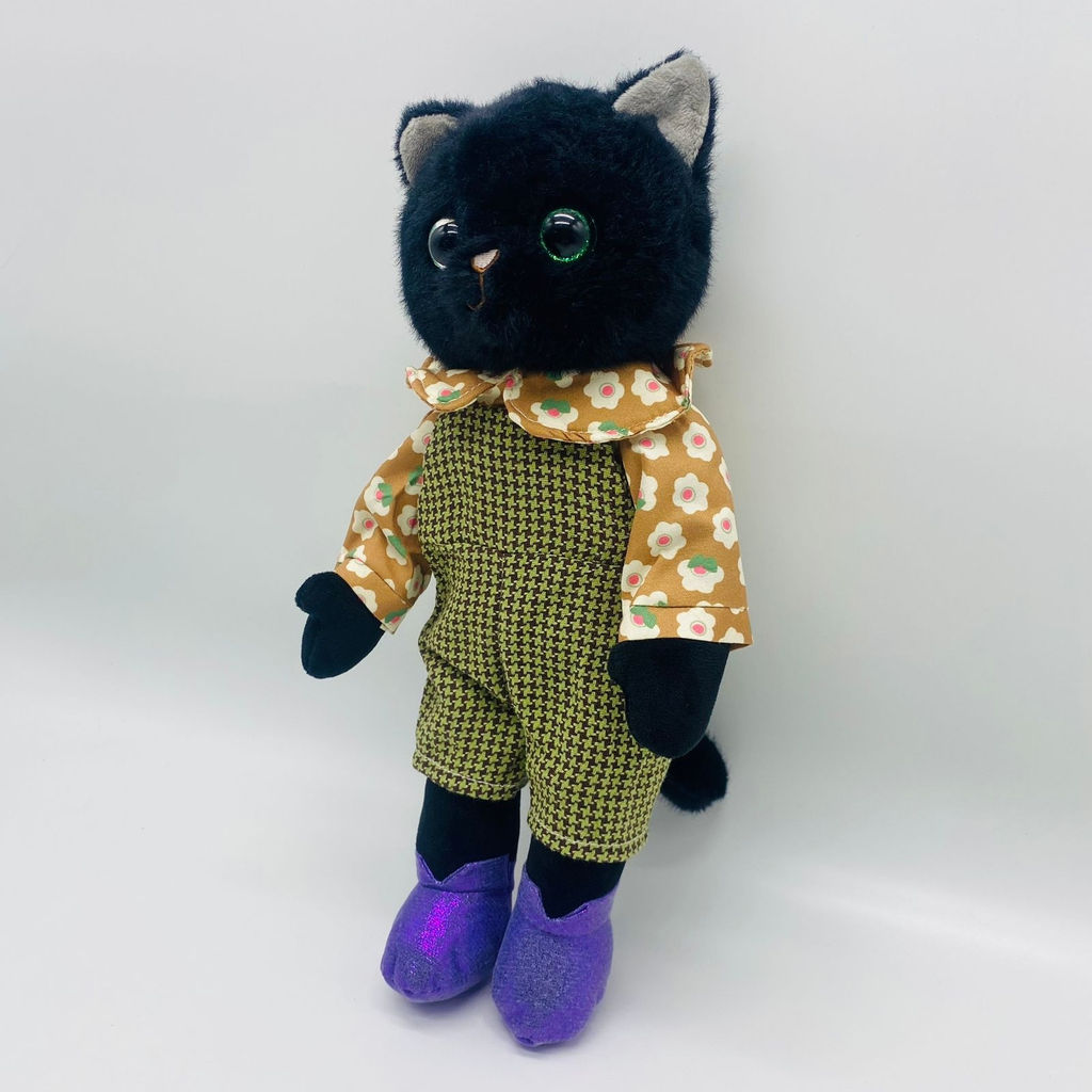 Мягкая игрушка Кошка черная в одежде - Storyland фото 6