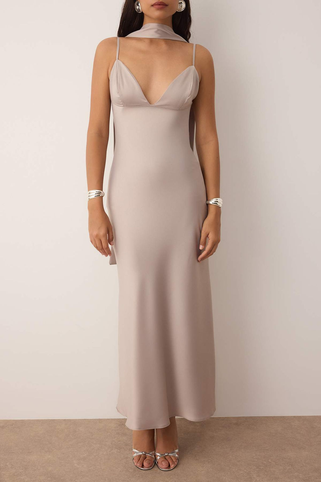 Kahverengi Sal Detayl? Saten Dokuma Maxi Abiye Gece Mezuniyet Elbisesi TPRSS25EL00312 - Trendyolmilla фото 34