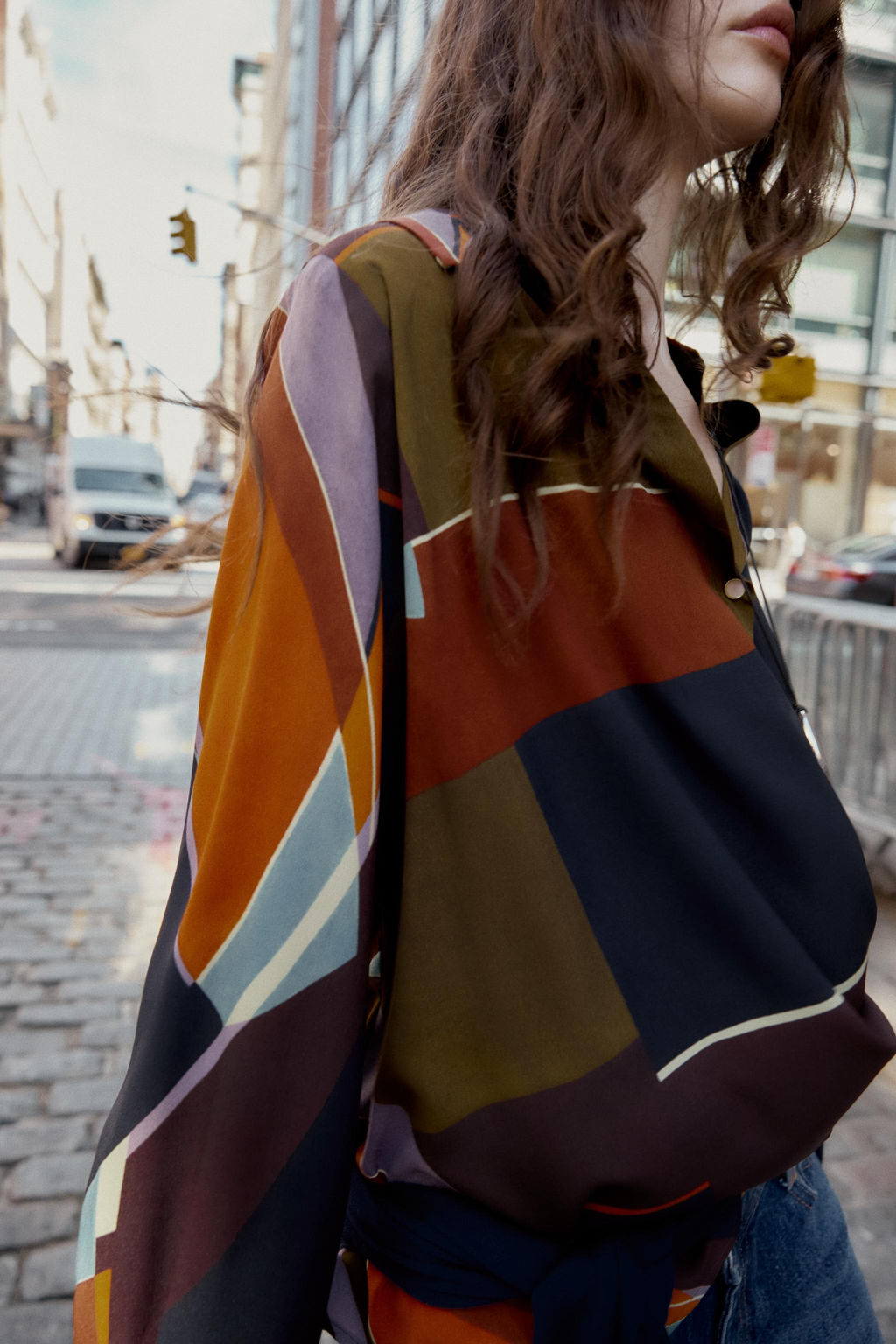 PRINTED WRAP SHIRT - Zara фото 5