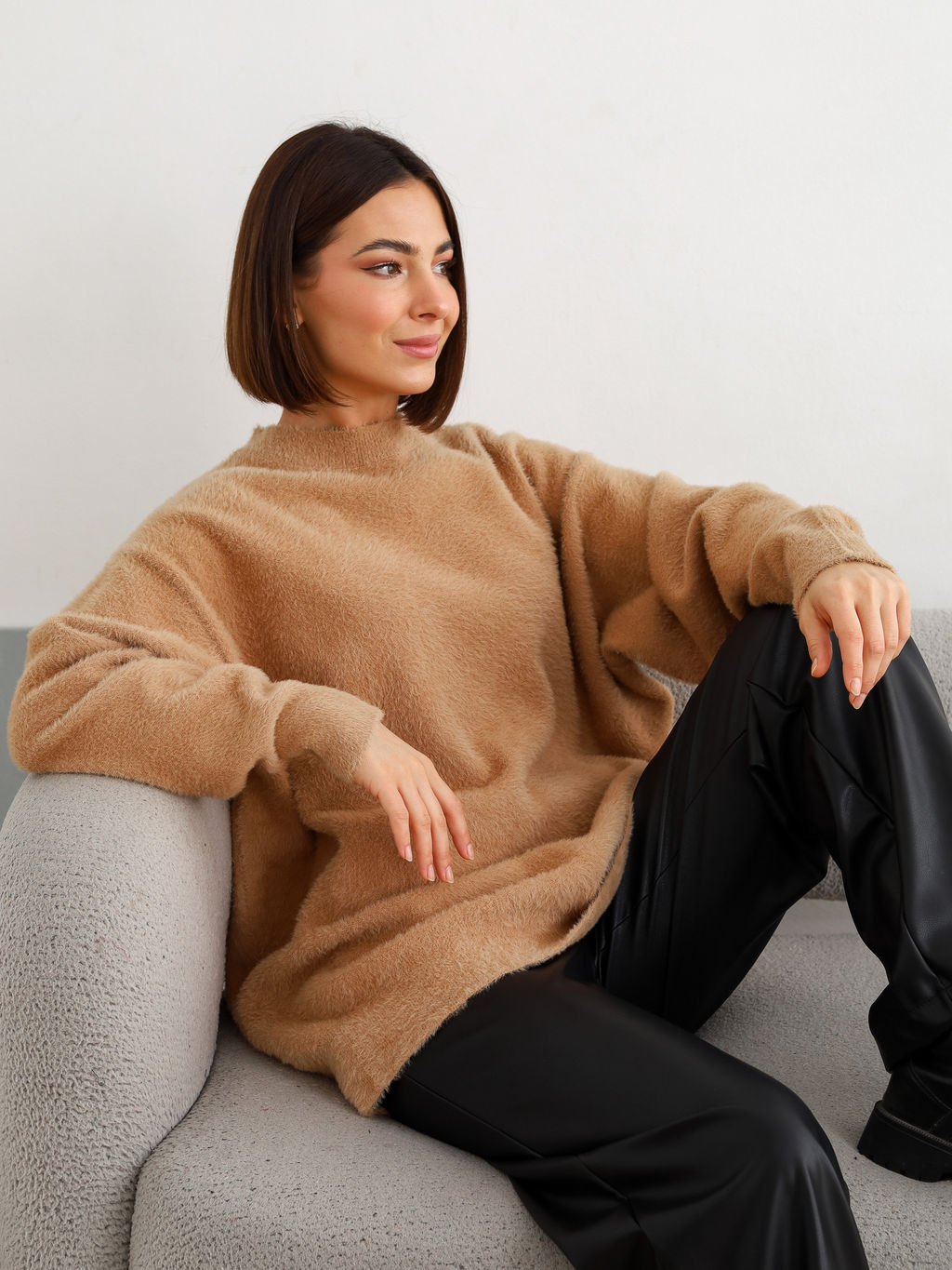 Джемпер вязаный женский SOFT, капучино - Inzibe фото 8