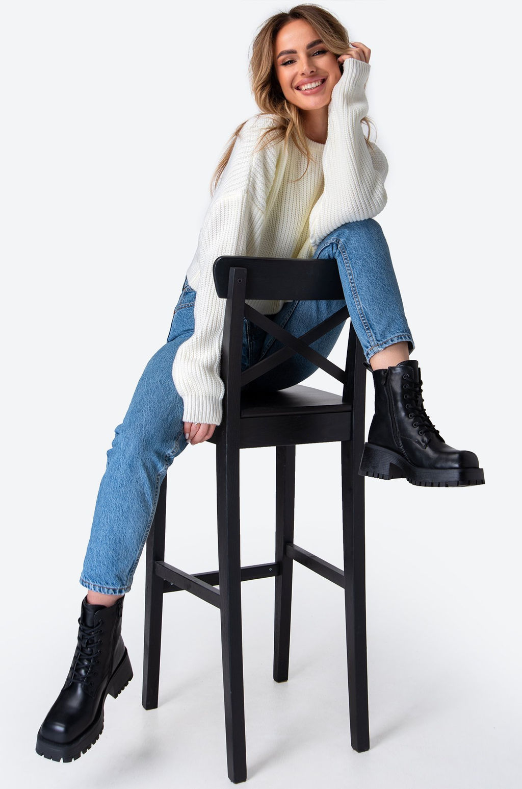 Женский укороченный джемпер оверсайз Happy Fox  фото 20